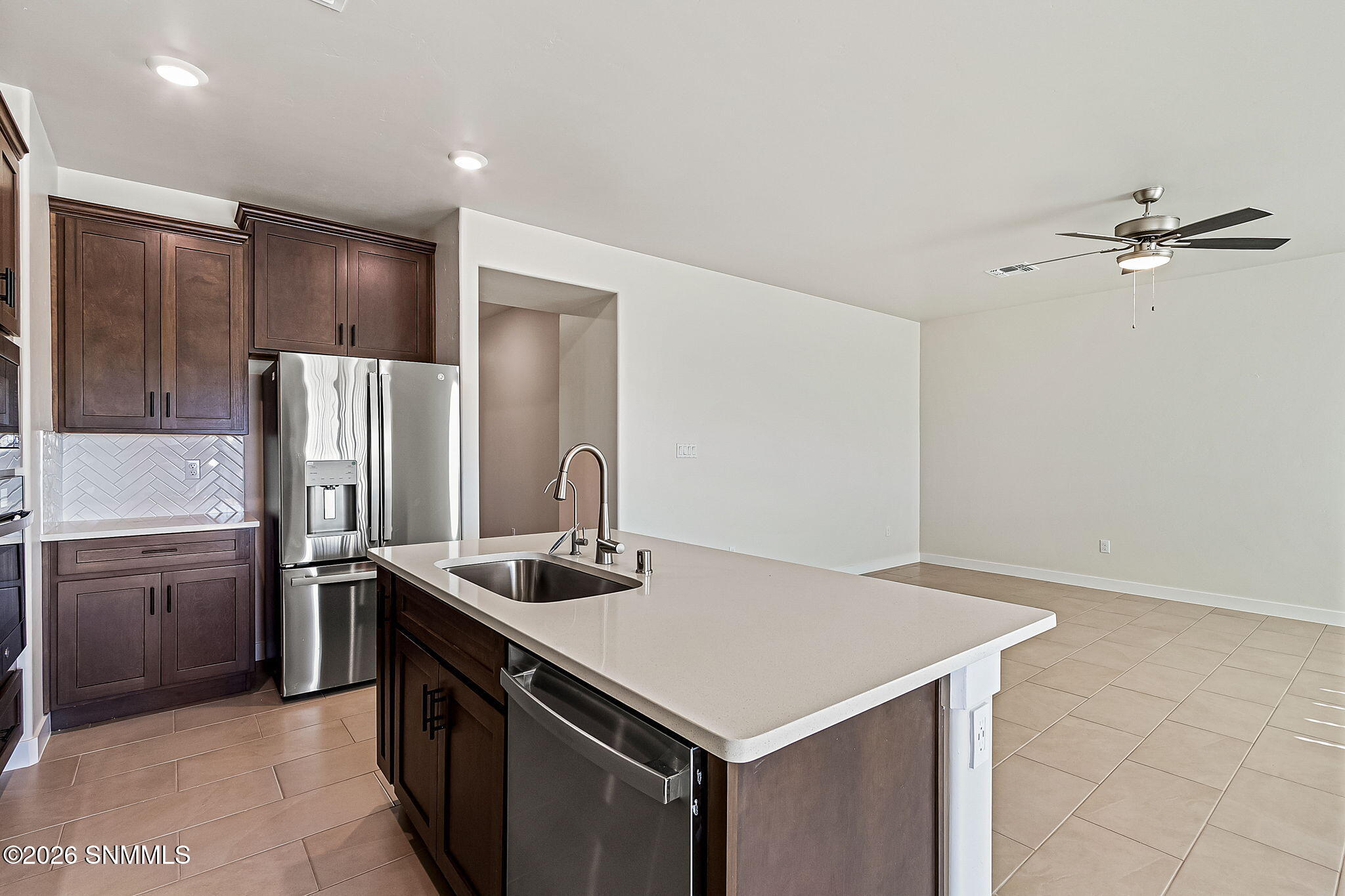 7333 Ultramarine Road Property Photo 16
