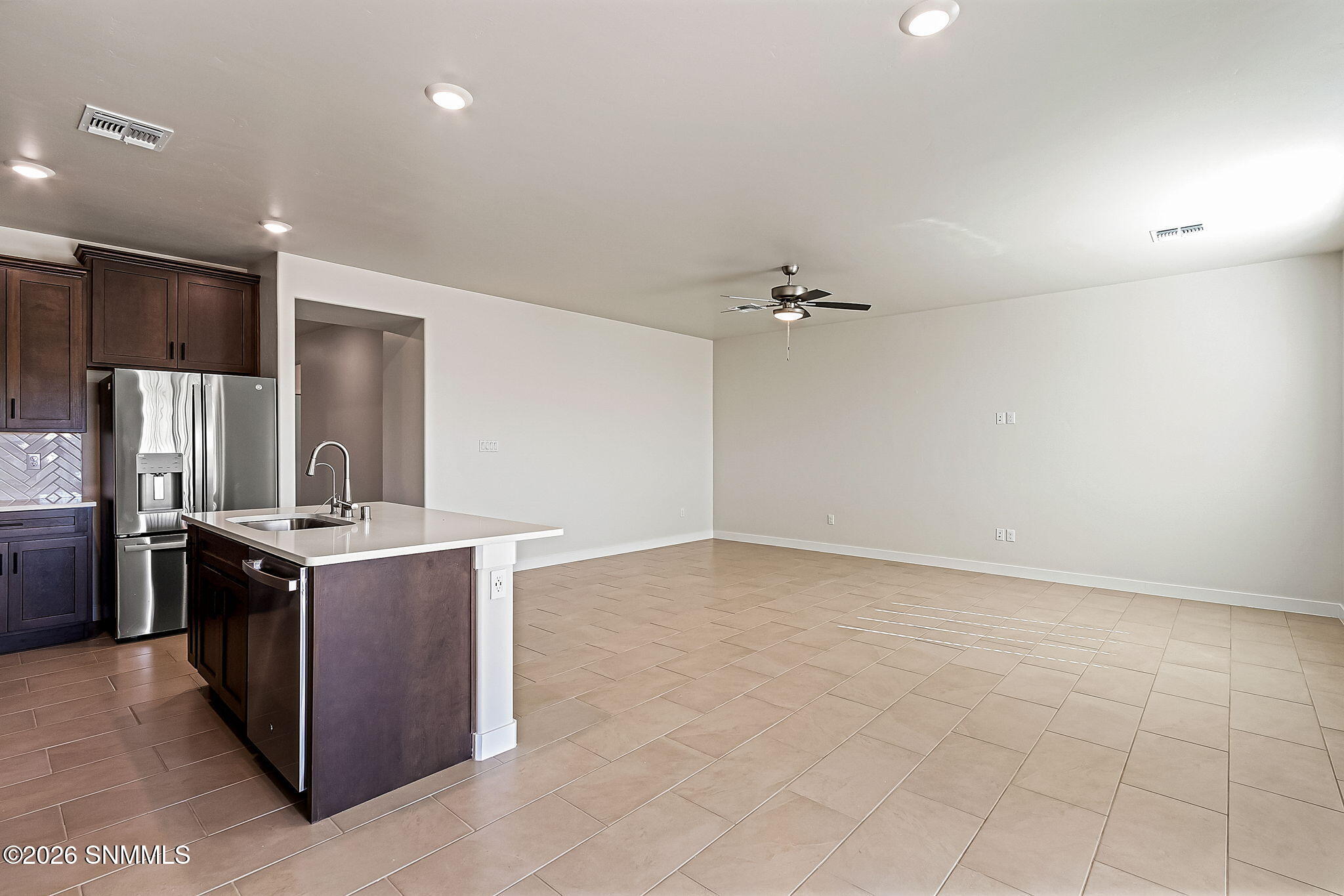 7333 Ultramarine Road Property Photo 17