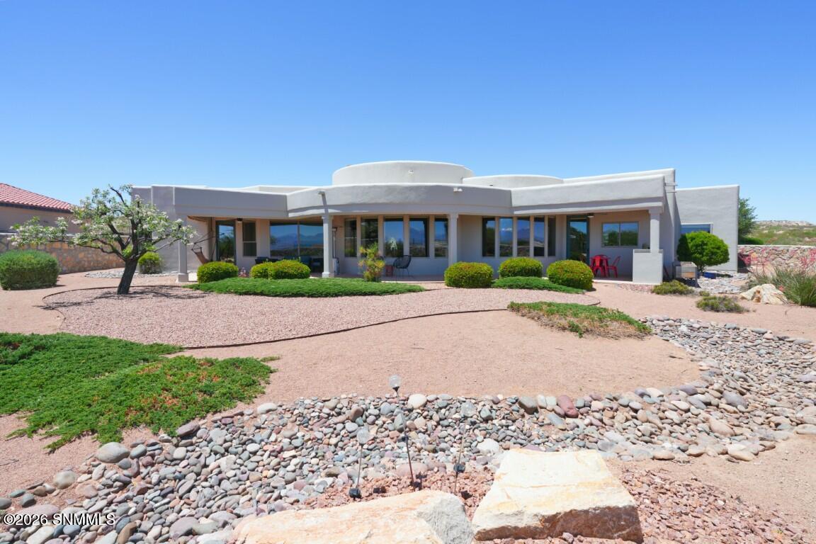 1232 Sonnet Court Property Photo 1