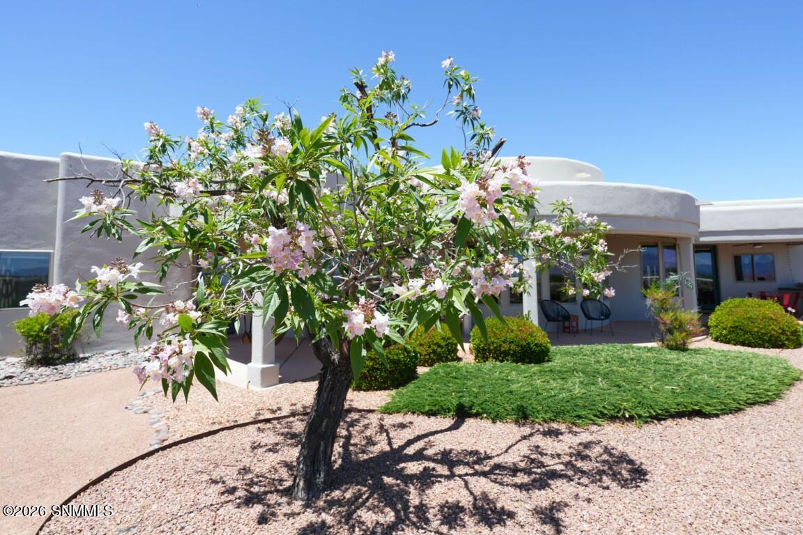 1232 Sonnet Court Property Photo 14