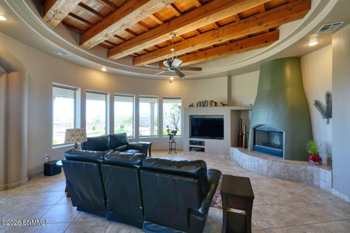 1232 Sonnet Court Property Photo 25