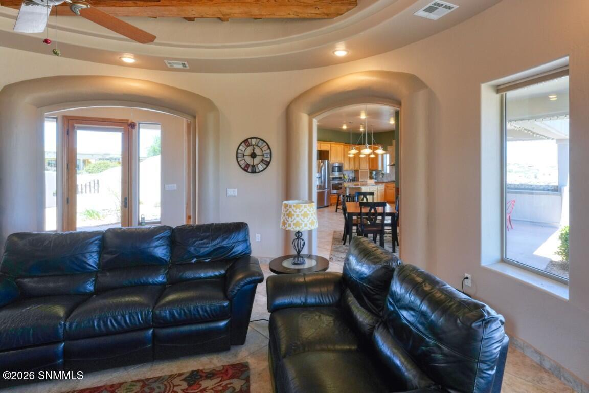 1232 Sonnet Court Property Photo 29