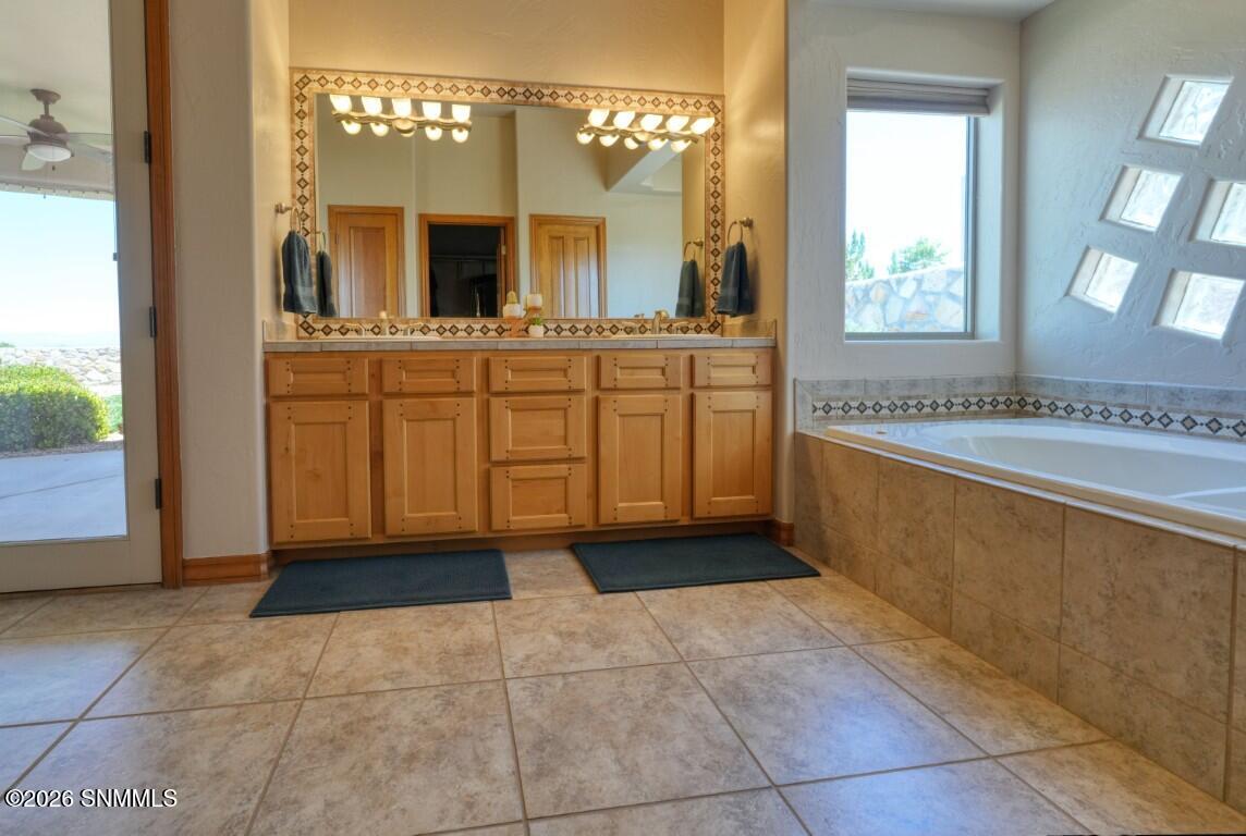 1232 Sonnet Court Property Photo 54
