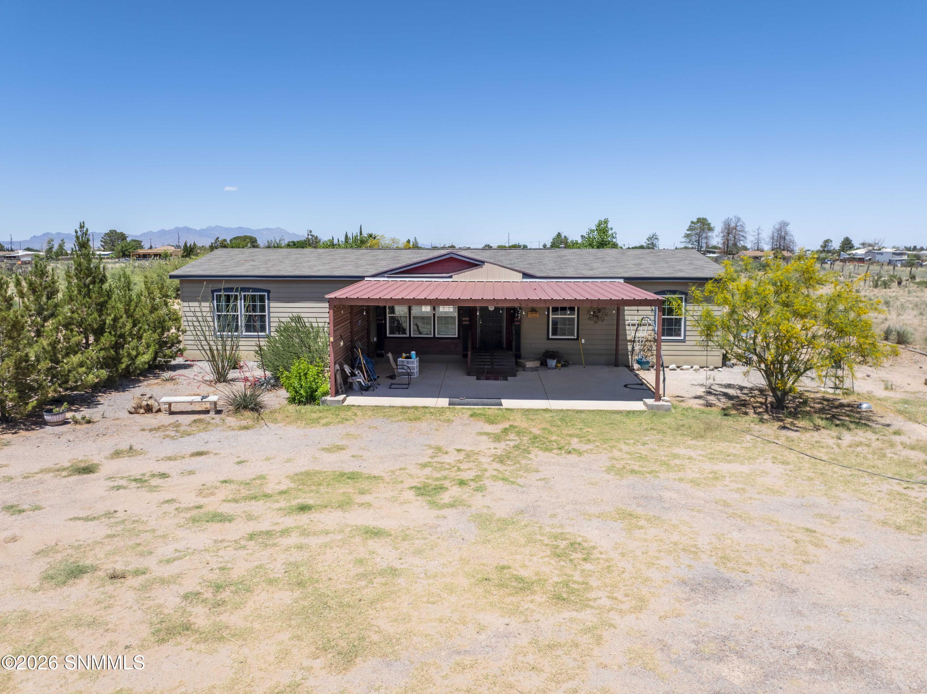 632 Luna Azul Drive 2 Property Photo 3