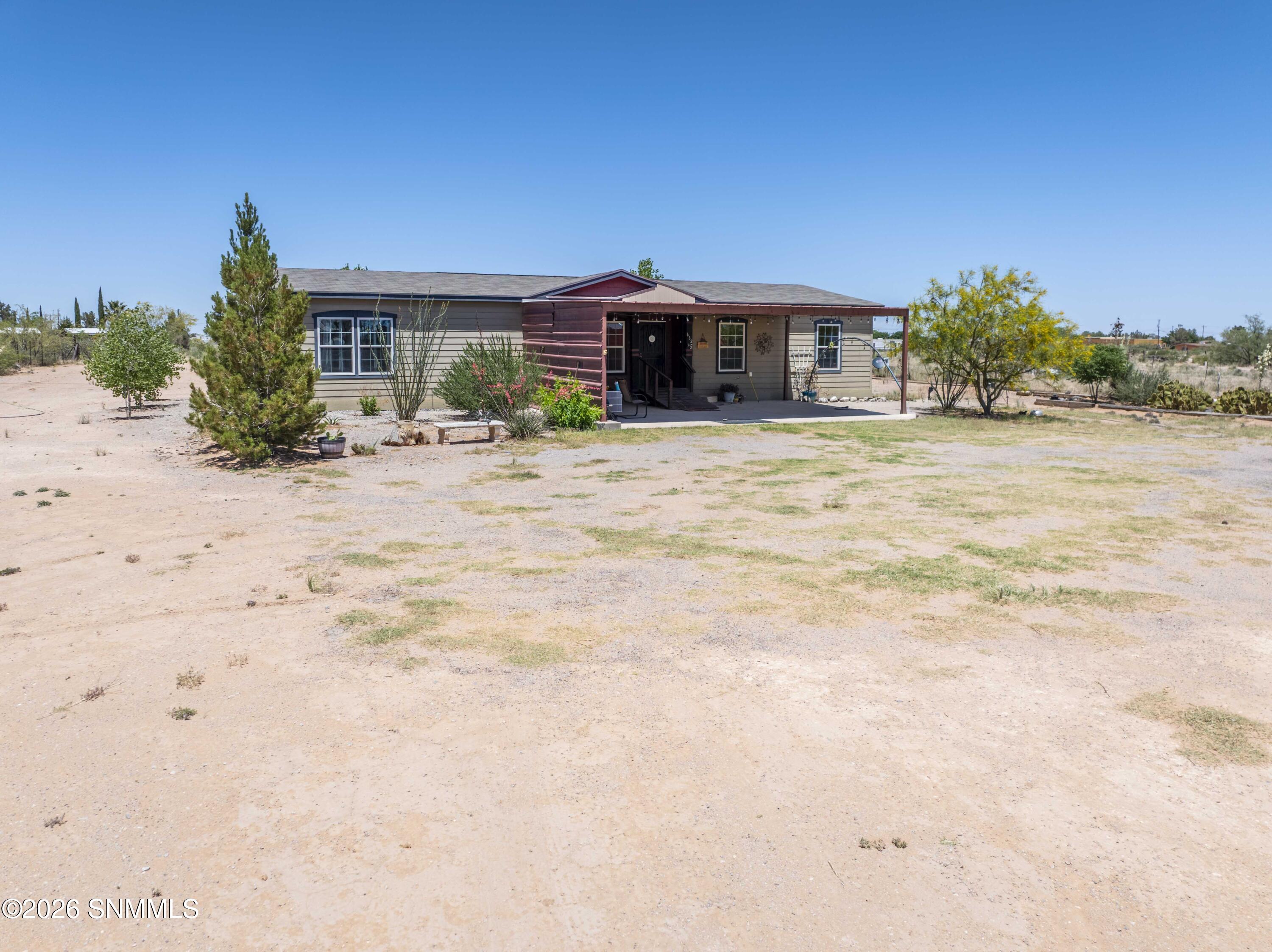 632 Luna Azul Drive 2 Property Photo 8
