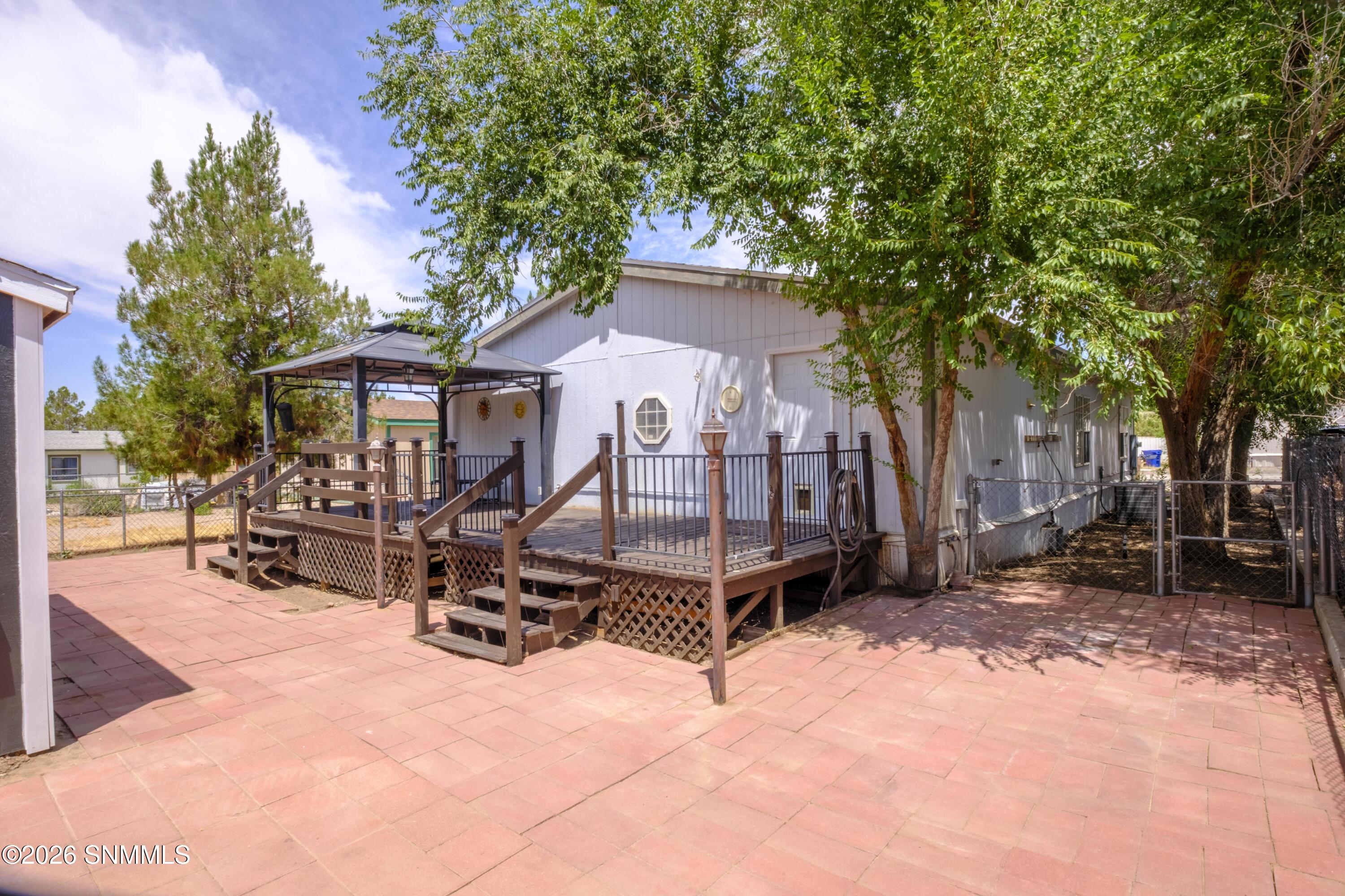 632 Luna Azul Drive 2 Property Photo 43