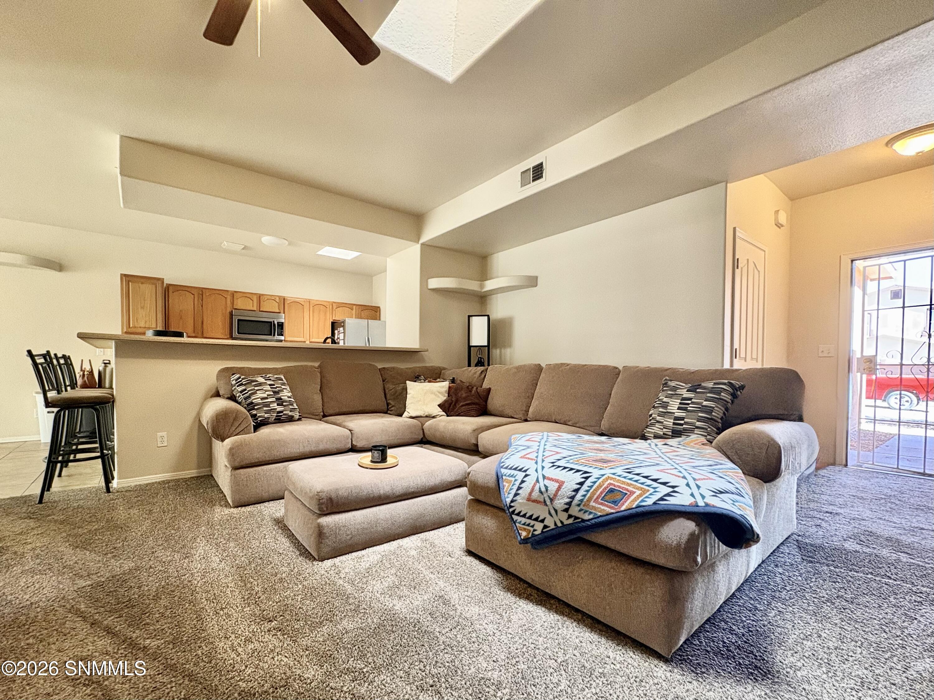 1231 Gunsight Peak Drive Property Photo 5