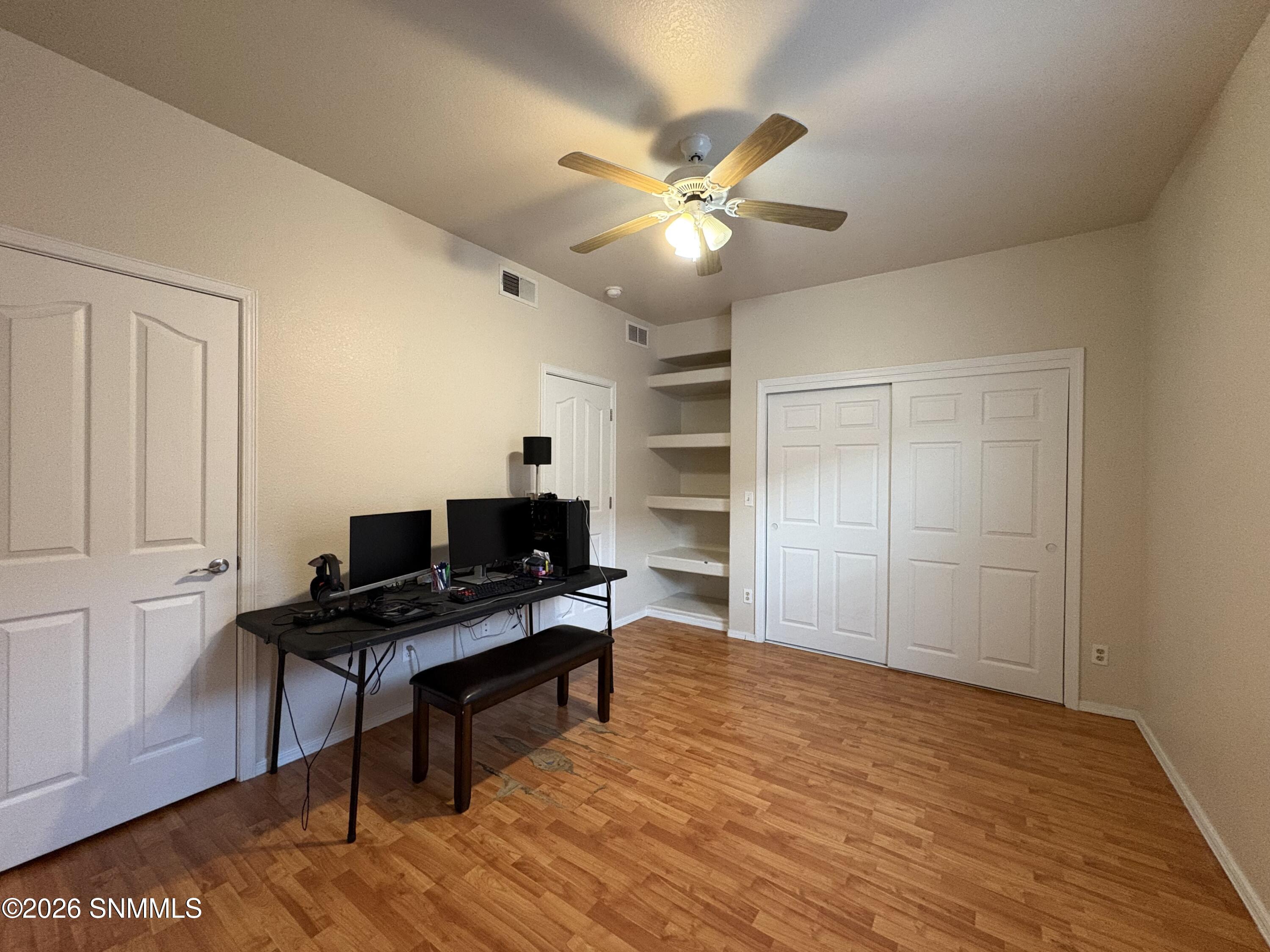 1231 Gunsight Peak Drive Property Photo 19