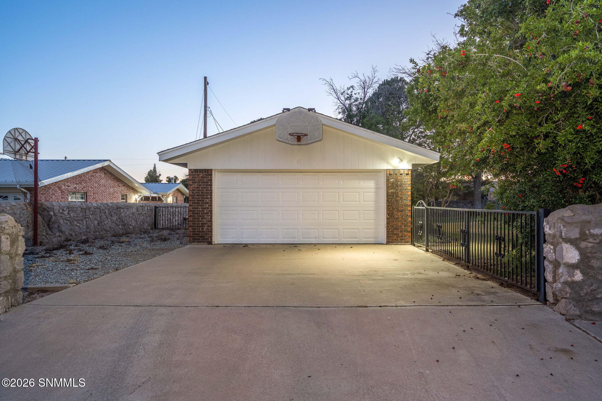 932 Lantana Avenue Property Photo 41