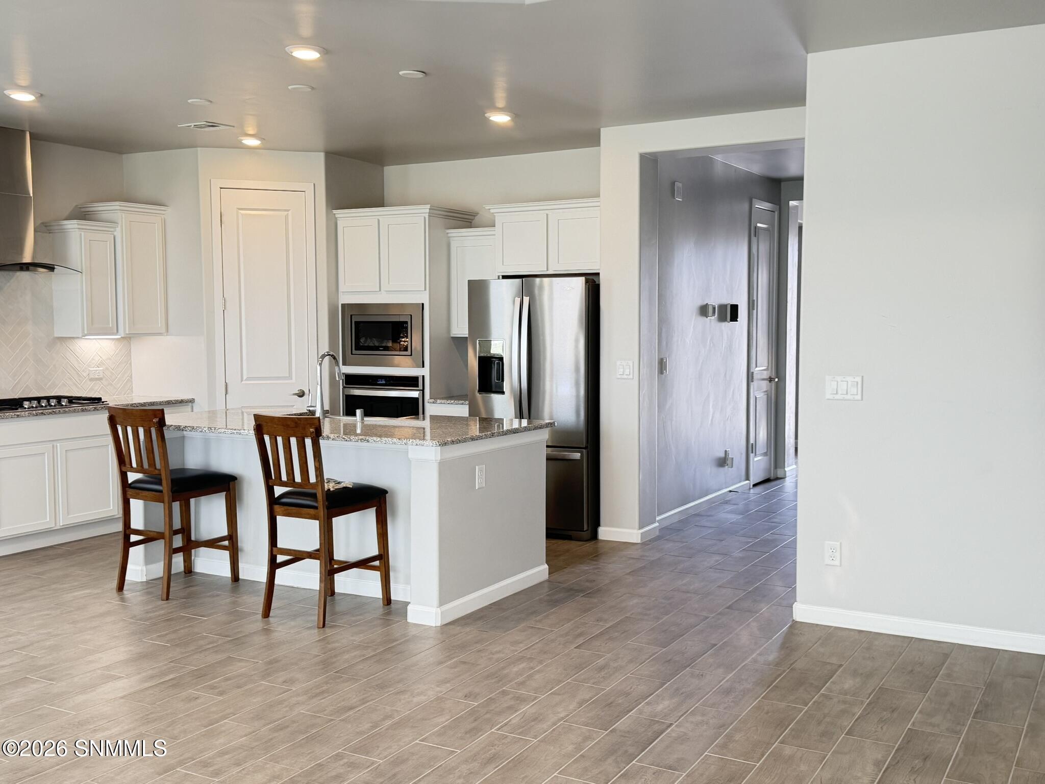 4913 Arabela Drive Property Photo 4
