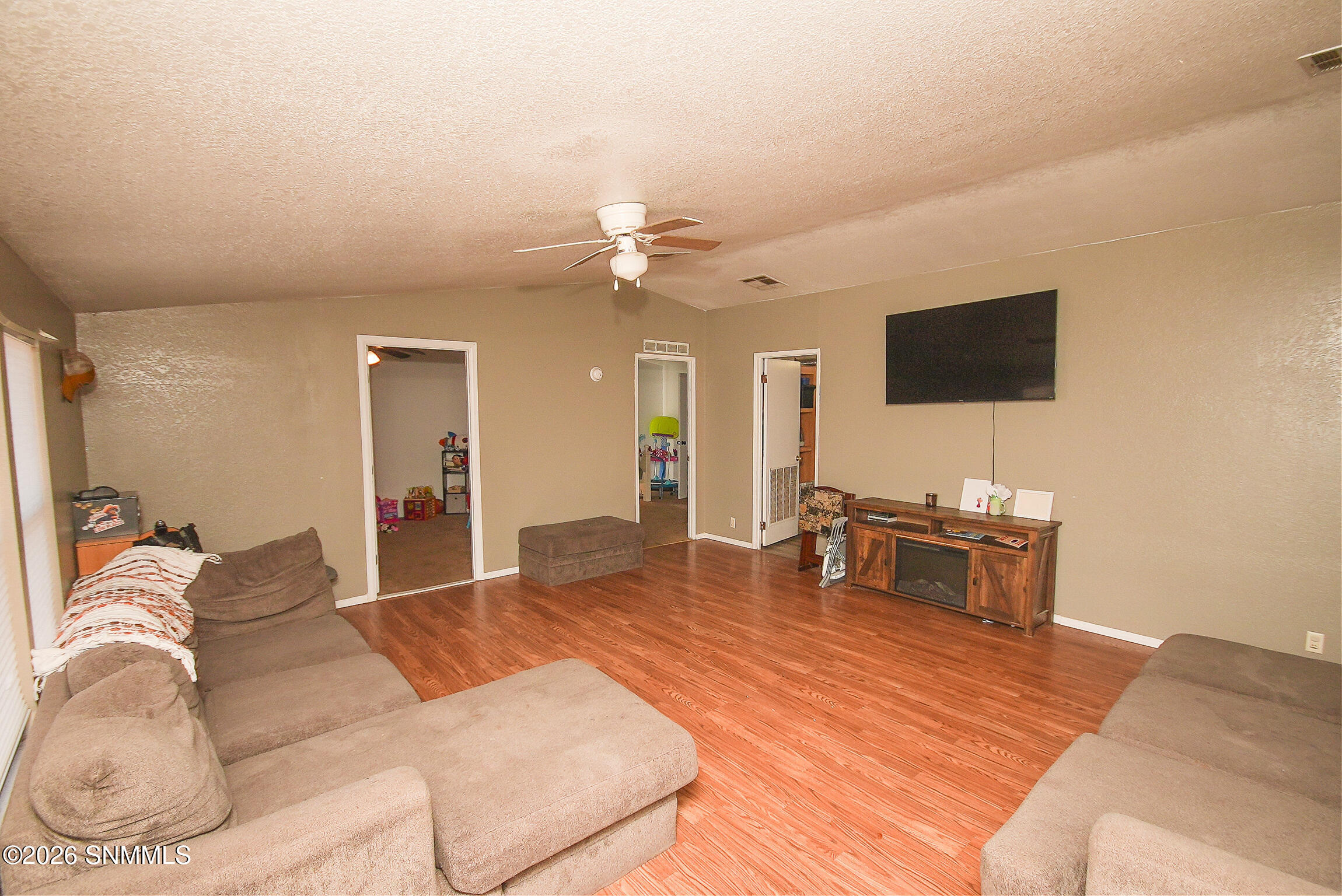 205 Main Street Property Photo 4