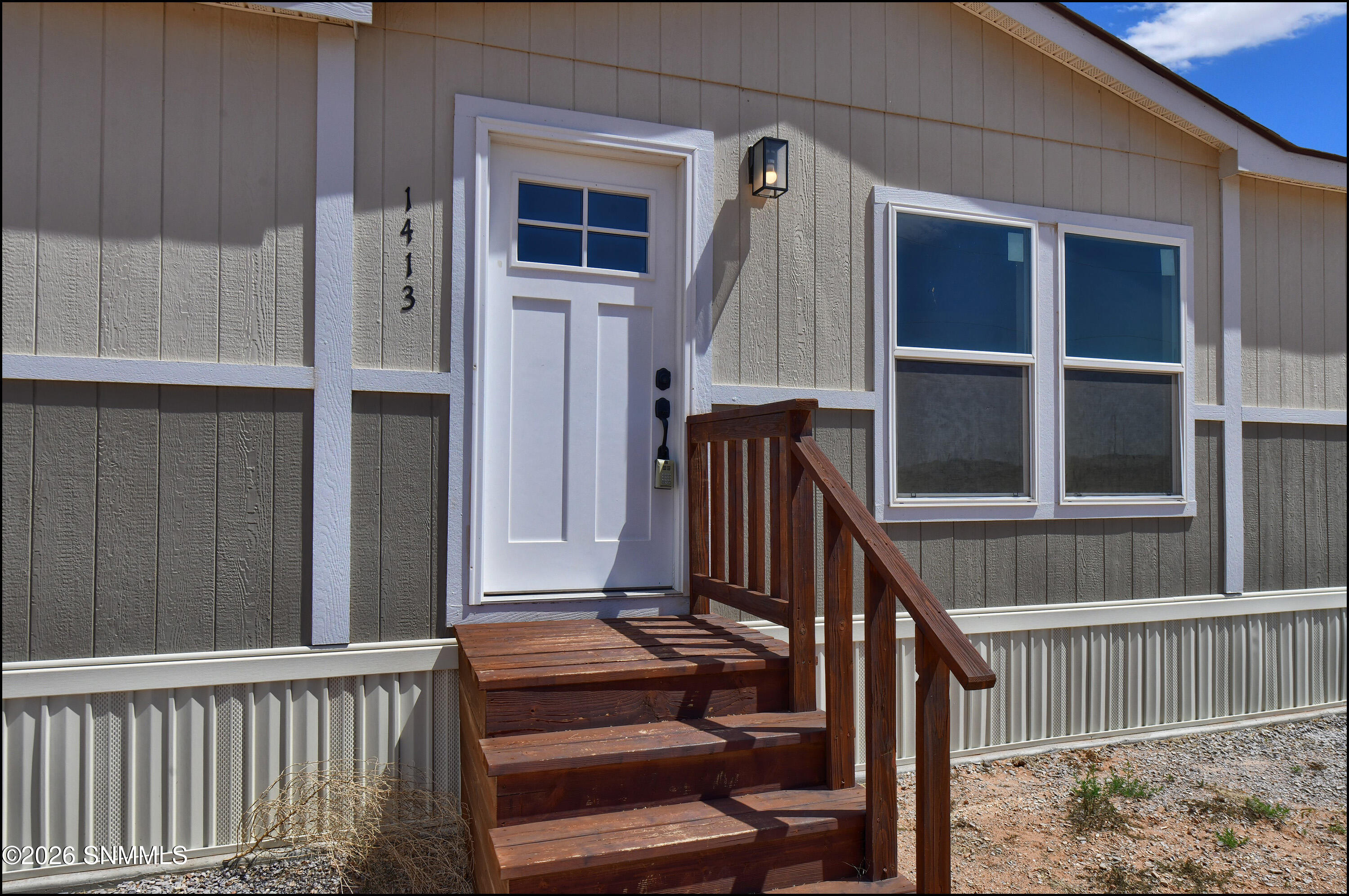 1413 Gobi Desert Drive Property Photo 4
