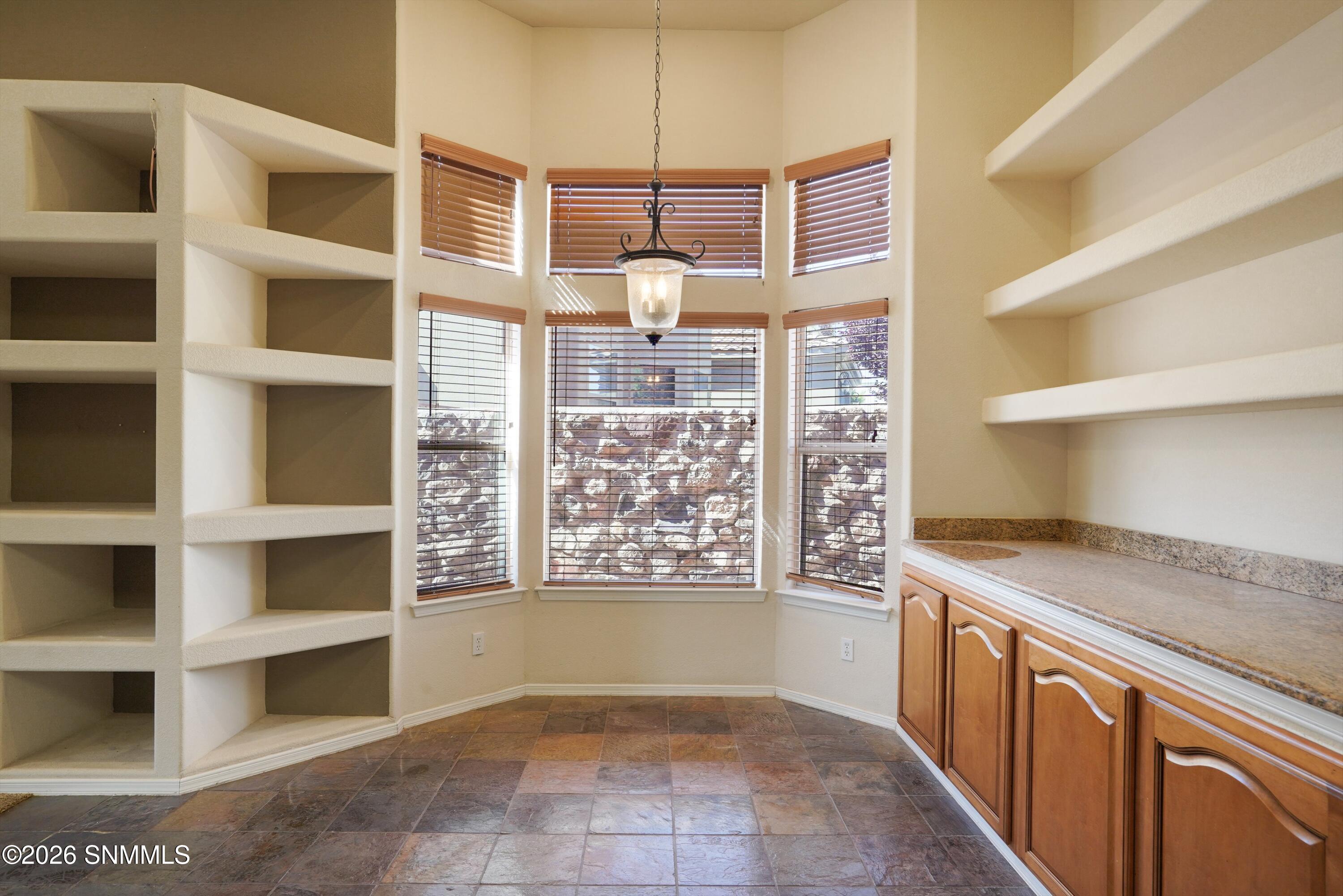 2205 Sun Chaser Place Property Photo 6