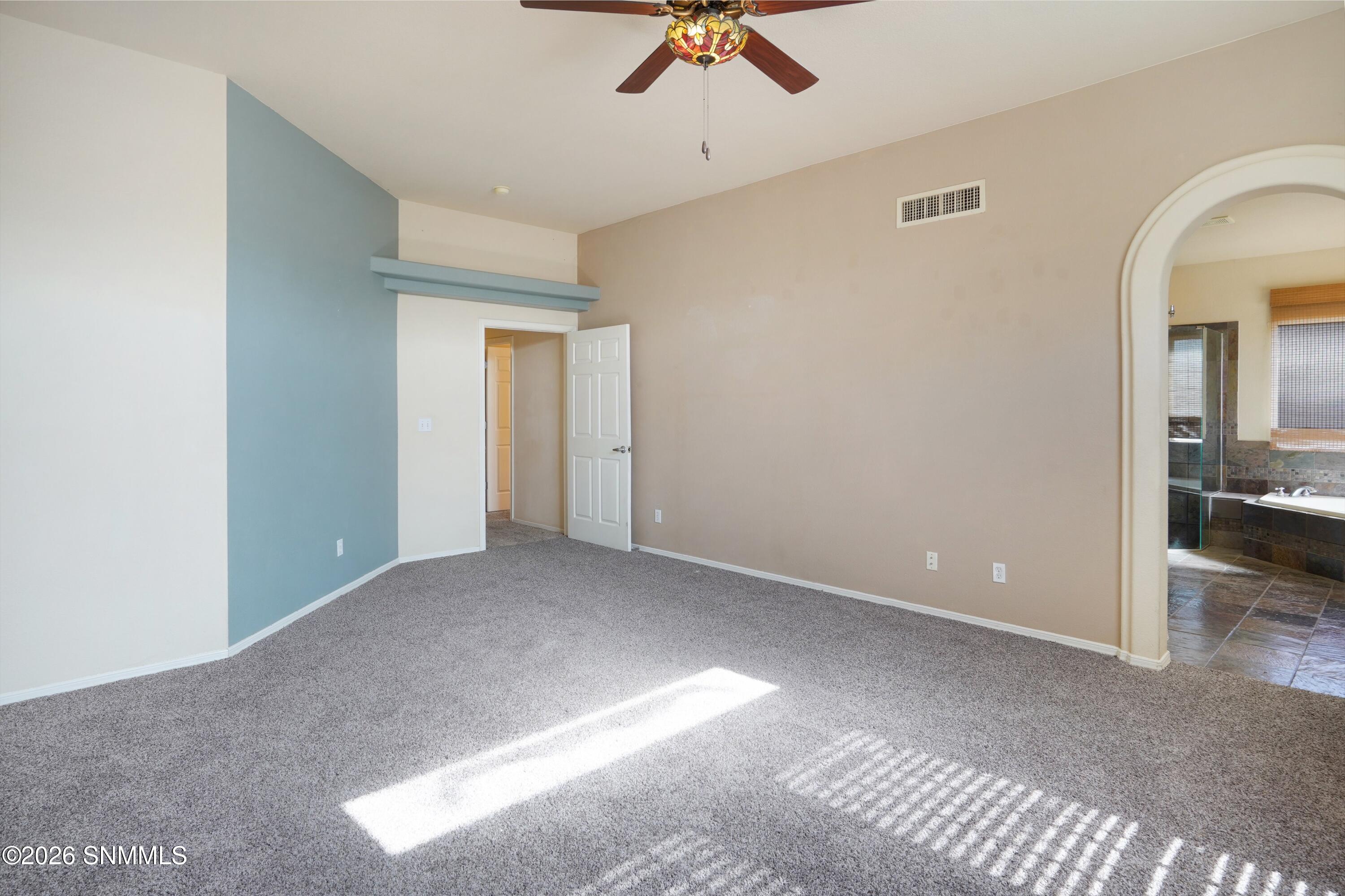 2205 Sun Chaser Place Property Photo 18