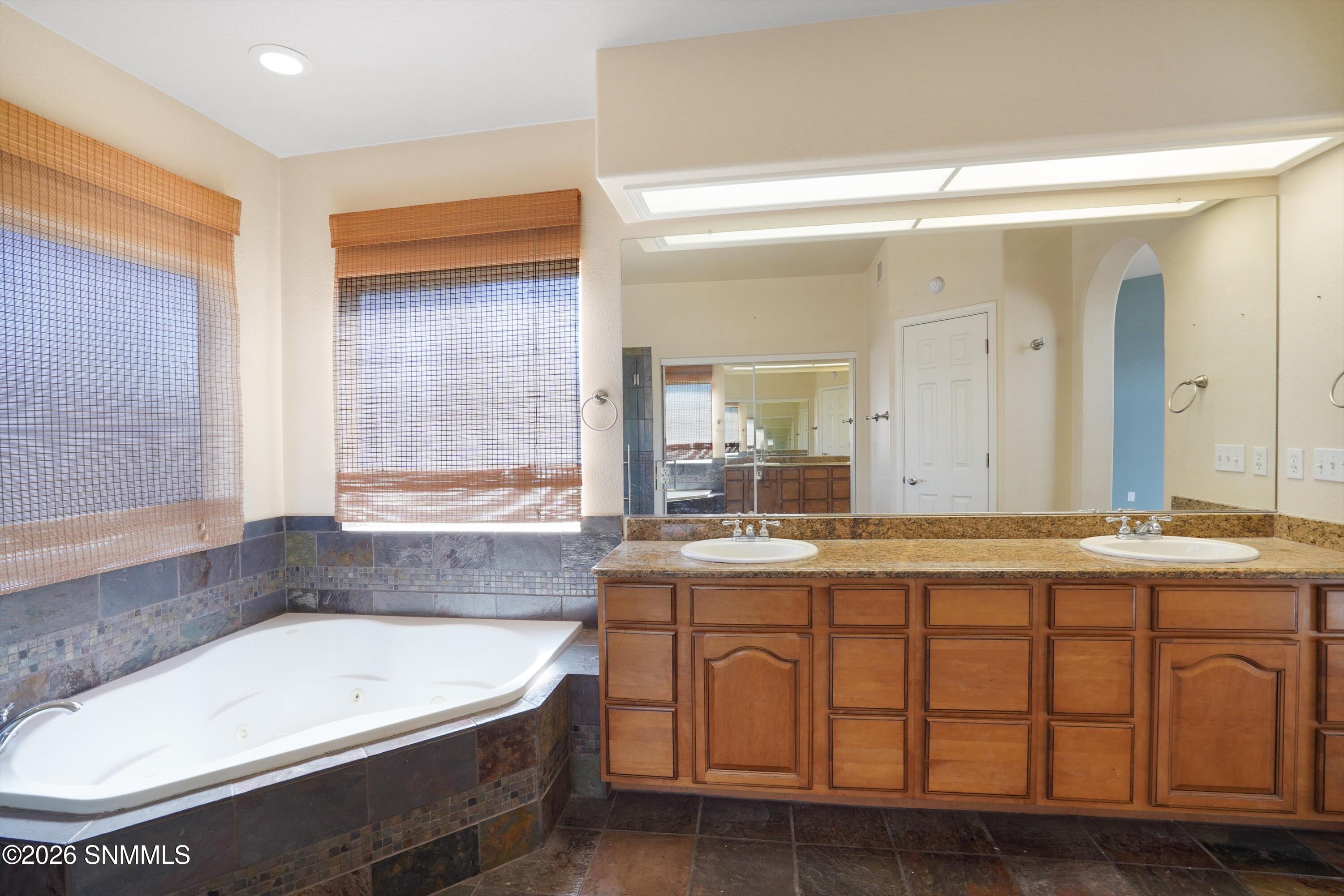 2205 Sun Chaser Place Property Photo 20