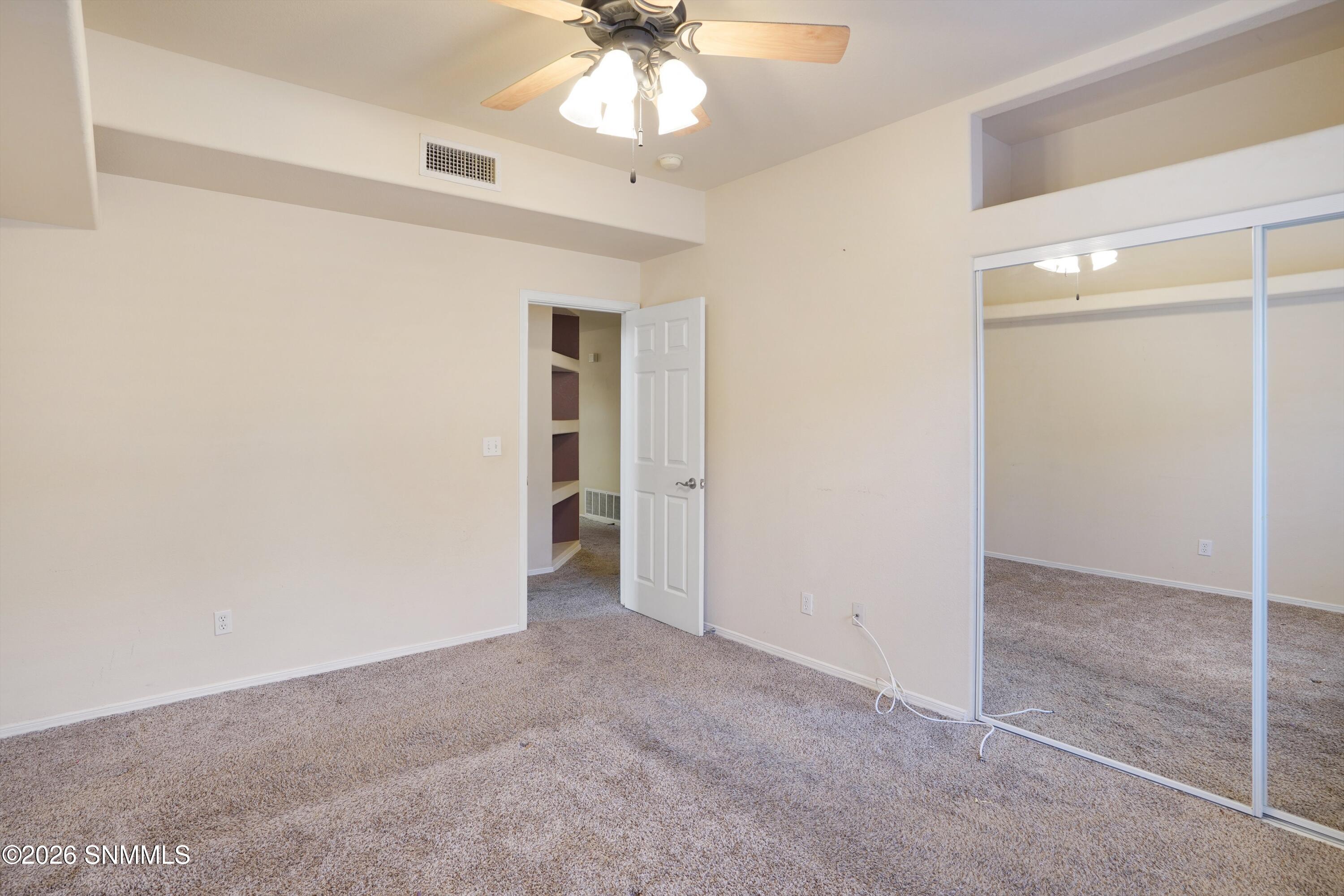 2205 Sun Chaser Place Property Photo 28