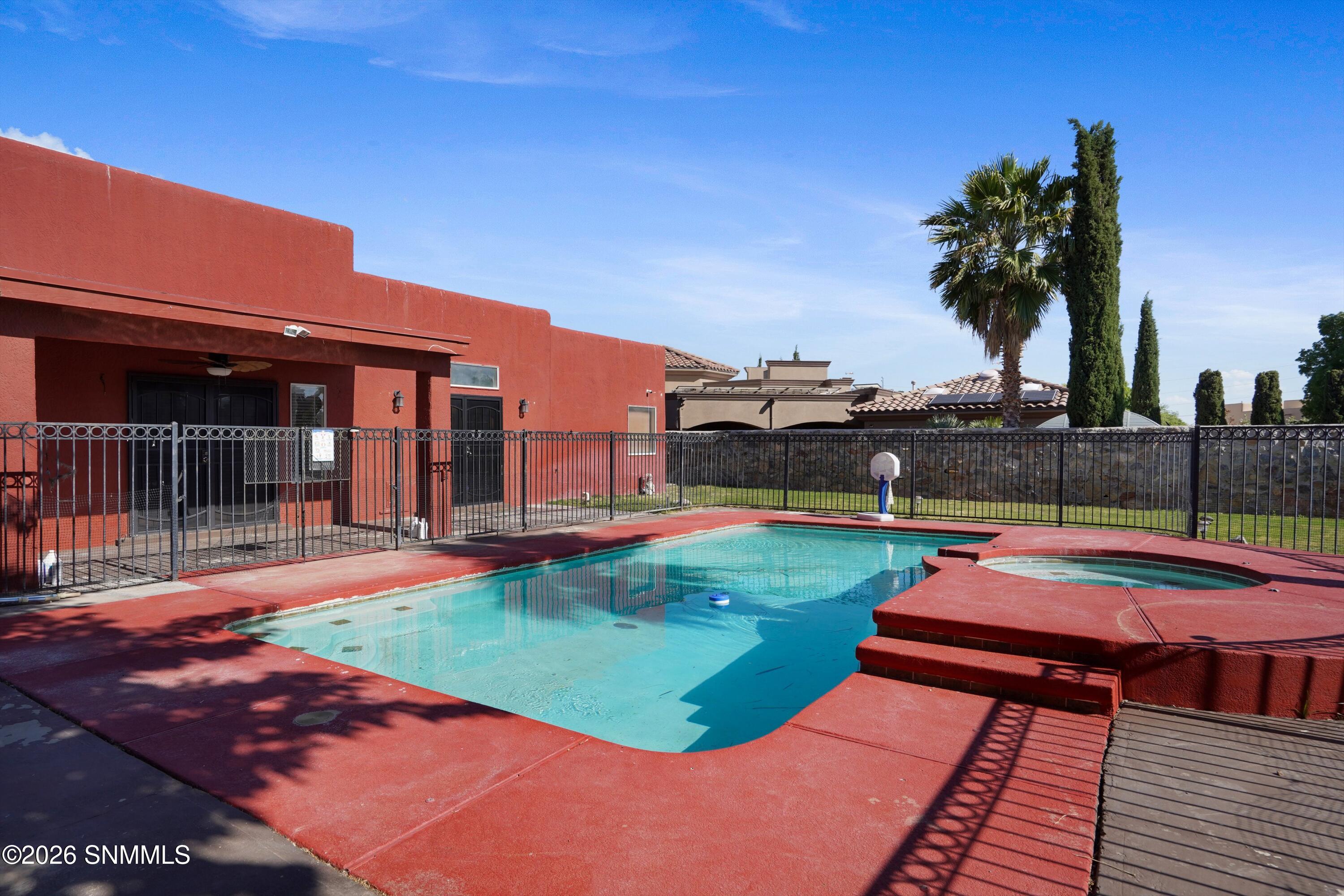 2205 Sun Chaser Place Property Photo 33