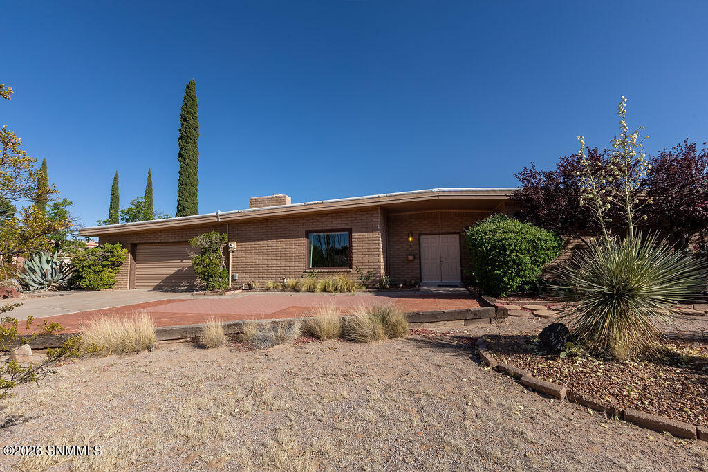 1480 Vista Del Valle Property Photo 8