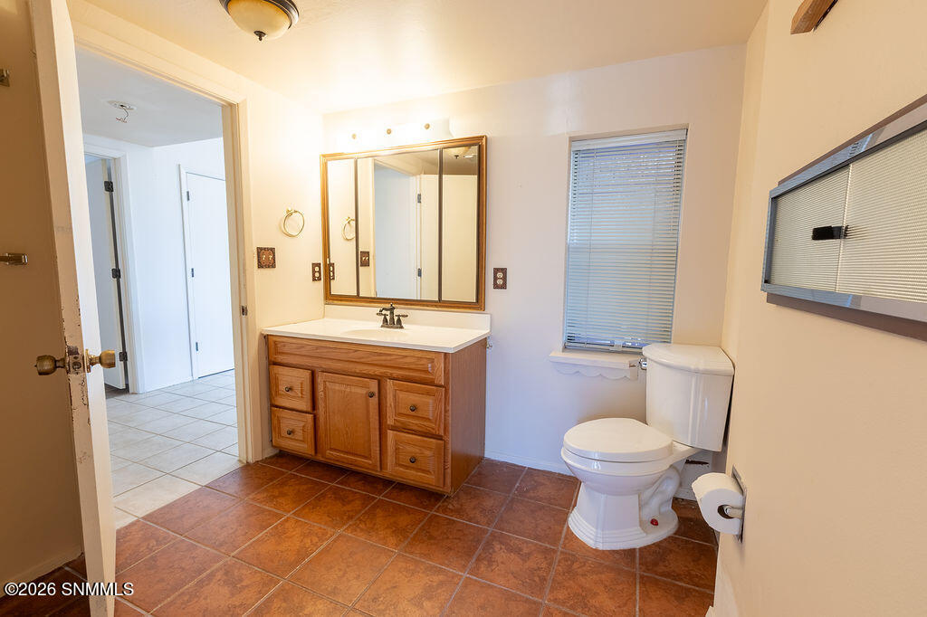 1480 Vista Del Valle Property Photo 25