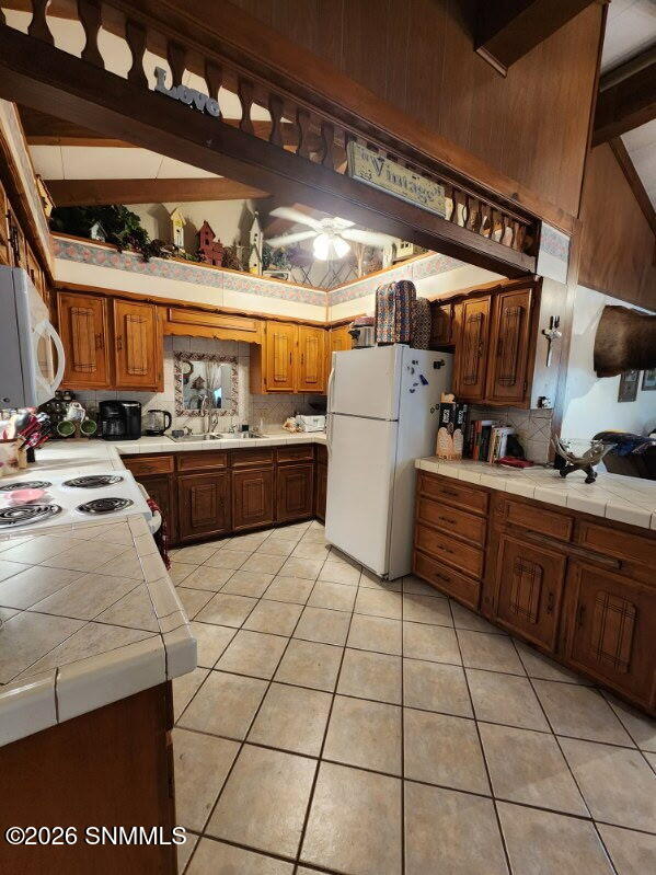 210 Swallow Drive Property Photo 7