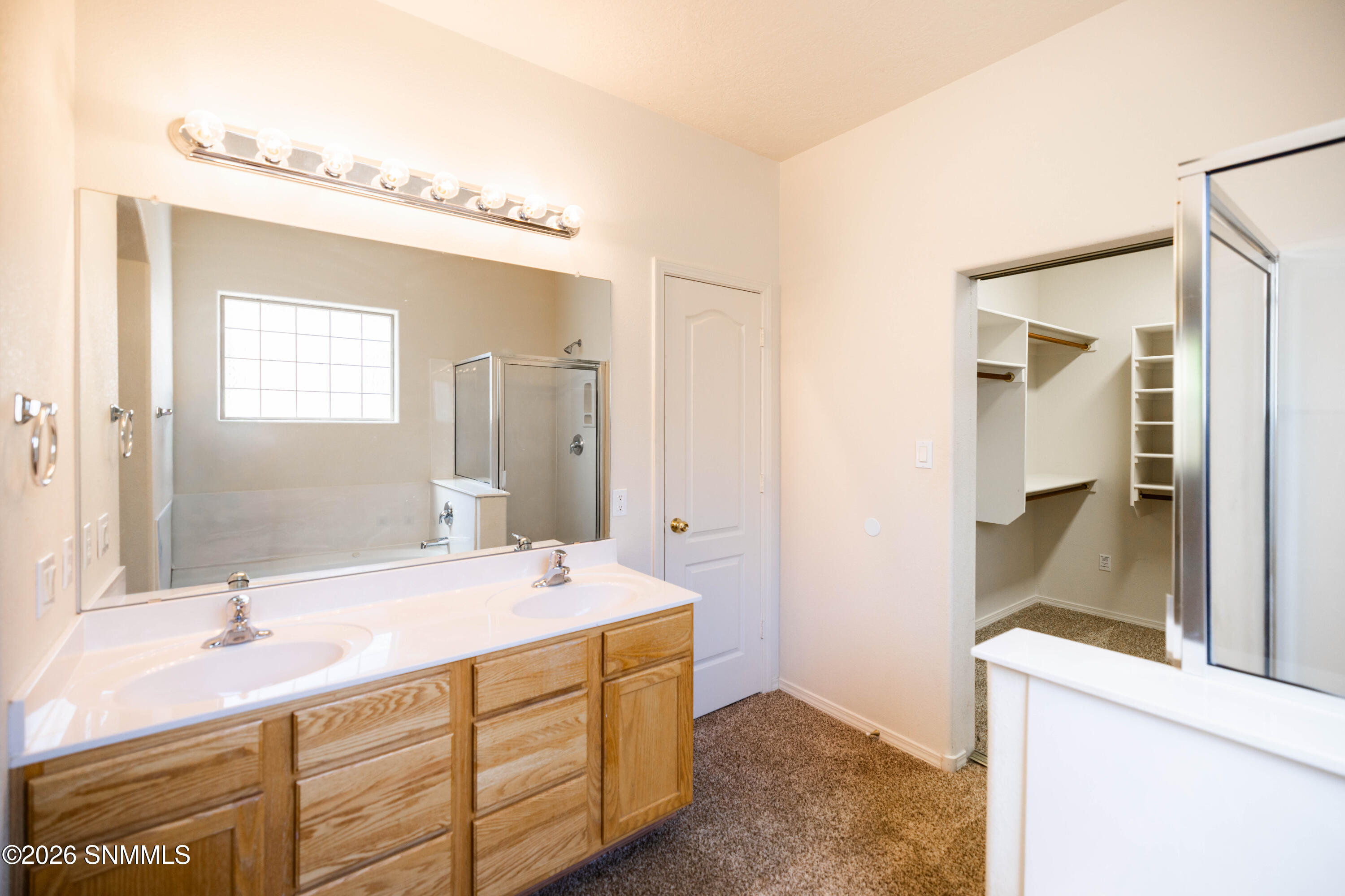 2517 Fallbrook Way Property Photo 20