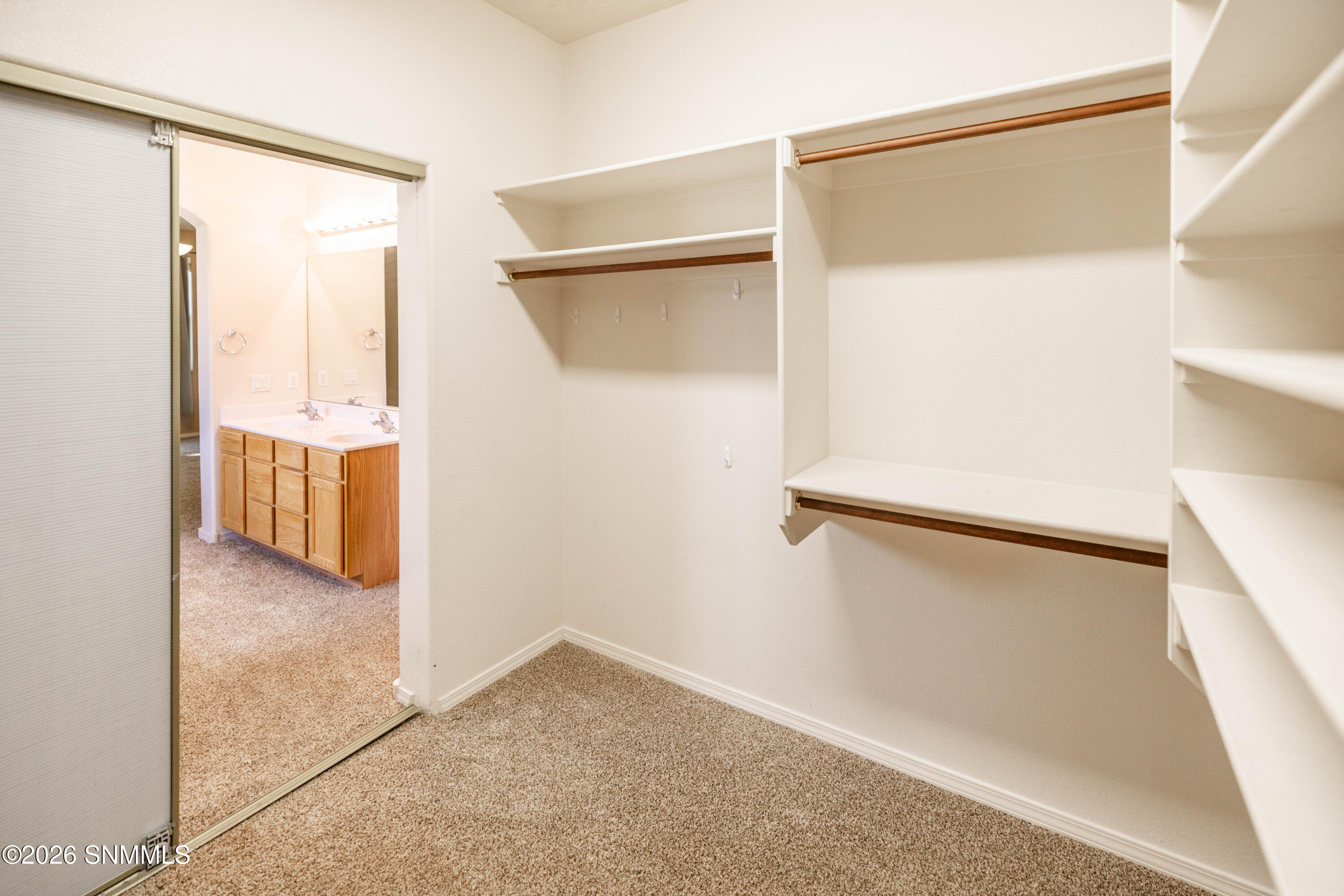 2517 Fallbrook Way Property Photo 25
