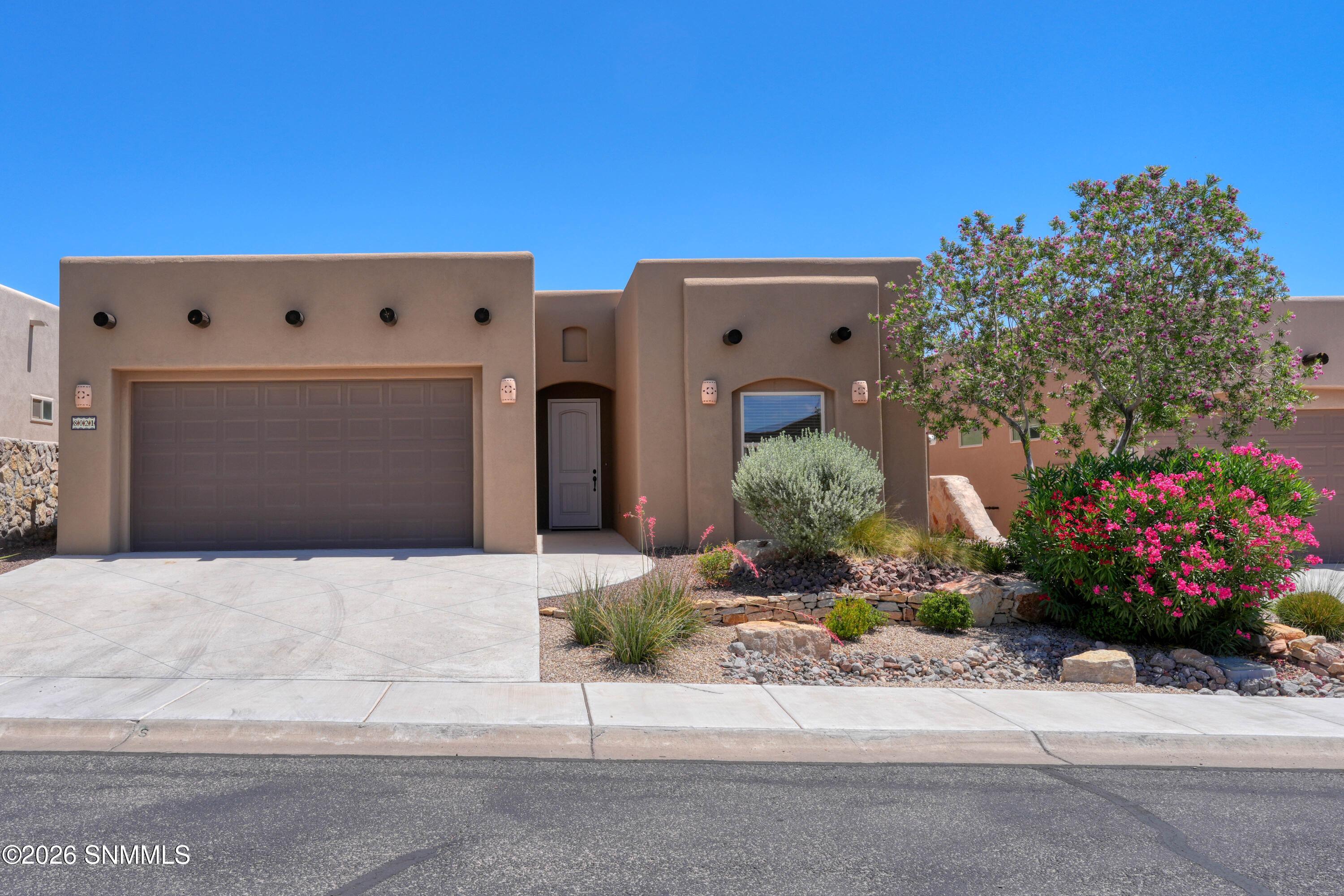 8021 Willow Bloom Circle Property Photo 1