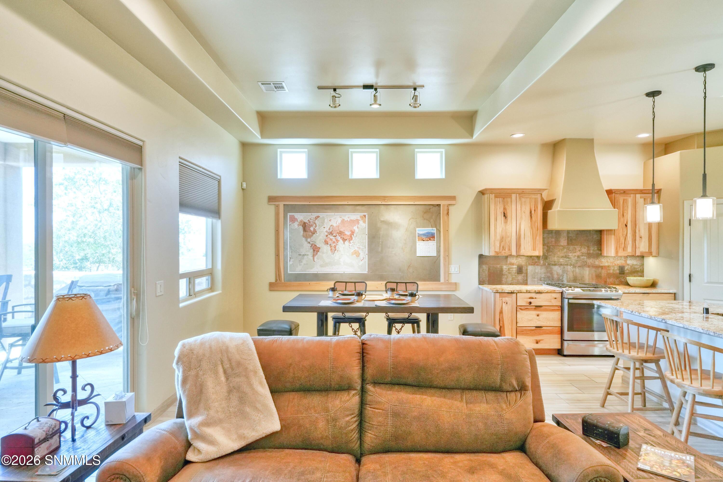 8021 Willow Bloom Circle Property Photo 5