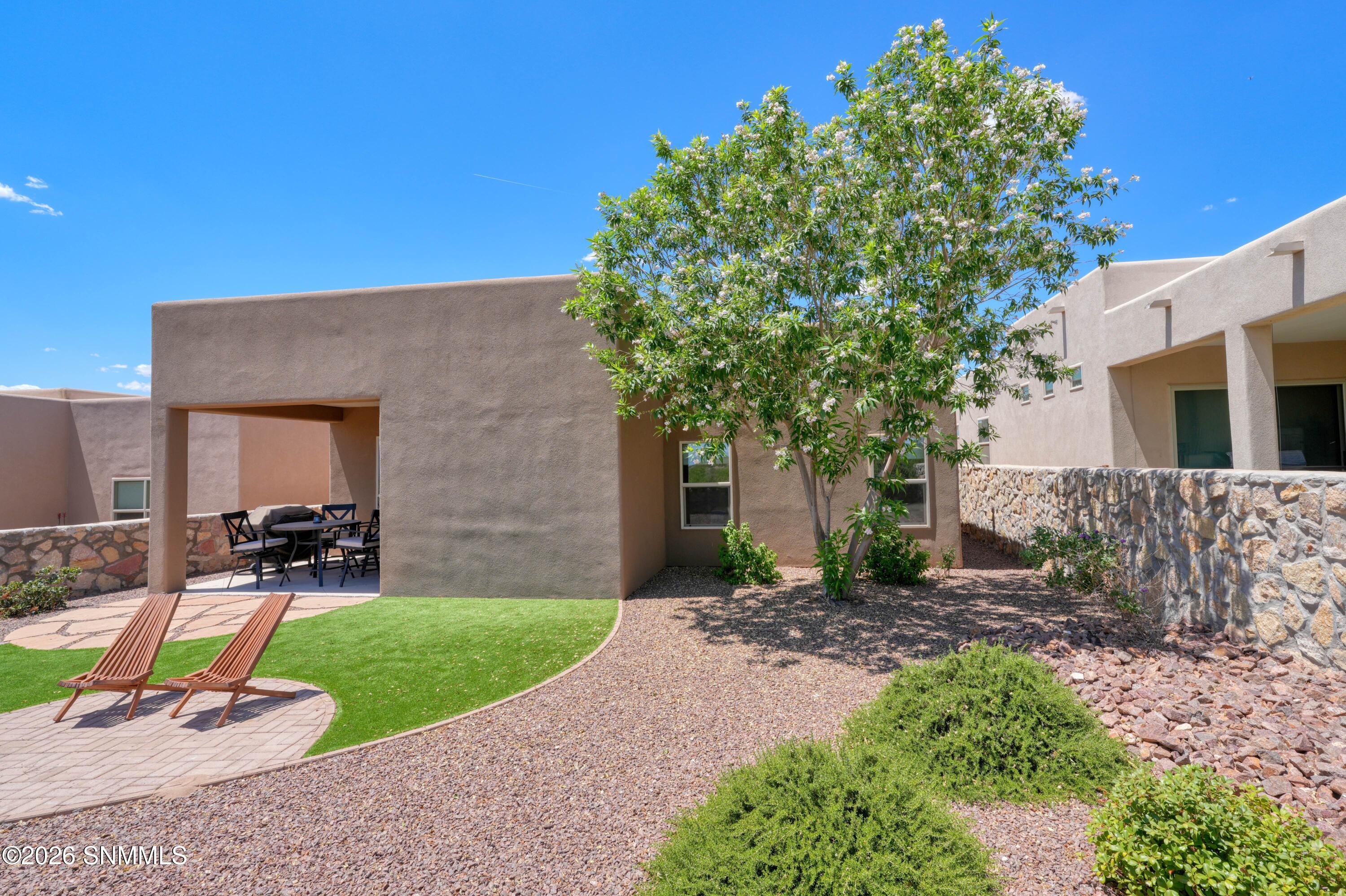 8021 Willow Bloom Circle Property Photo 14