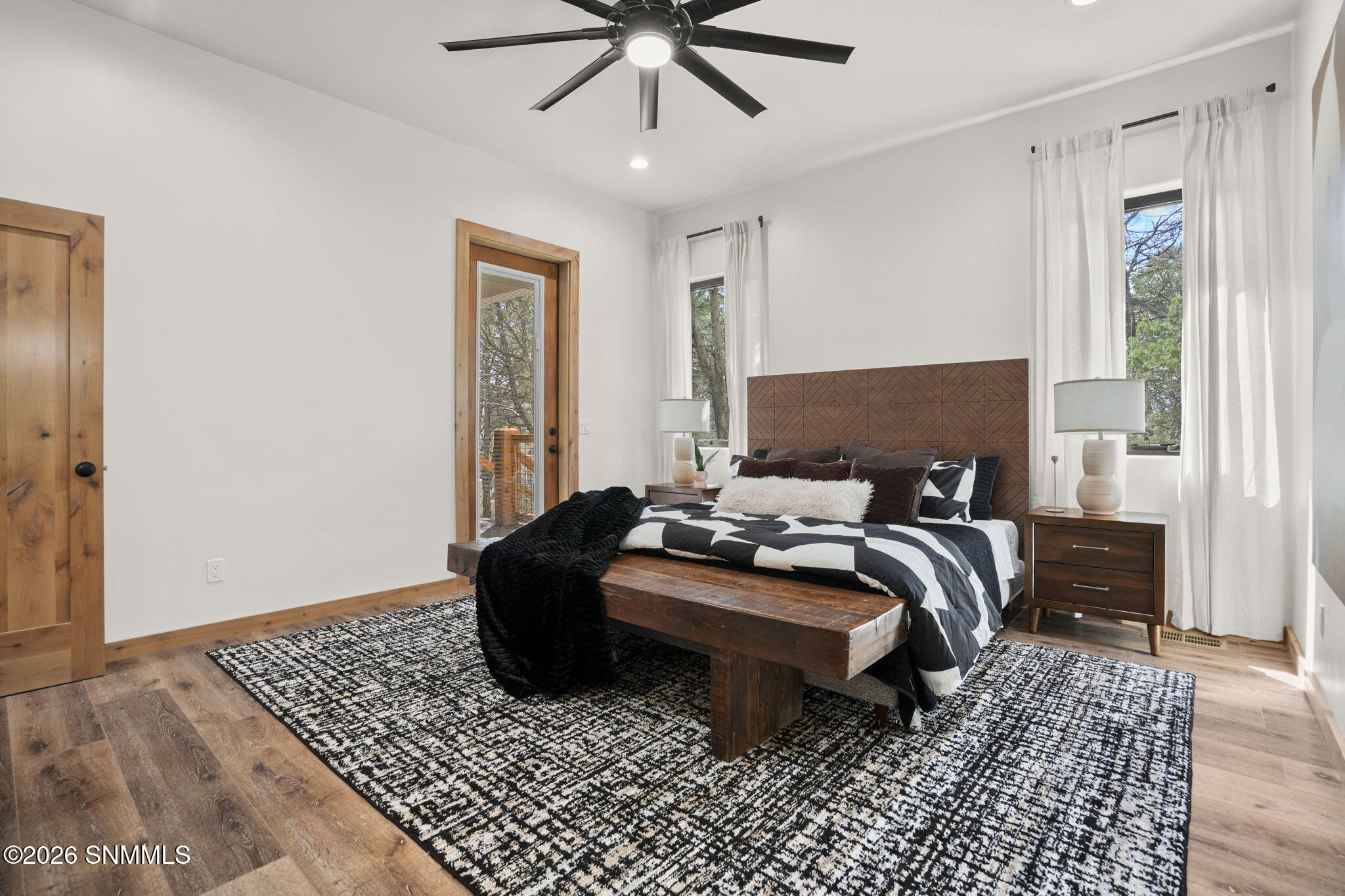 208 Deer Park Drive Property Photo 12