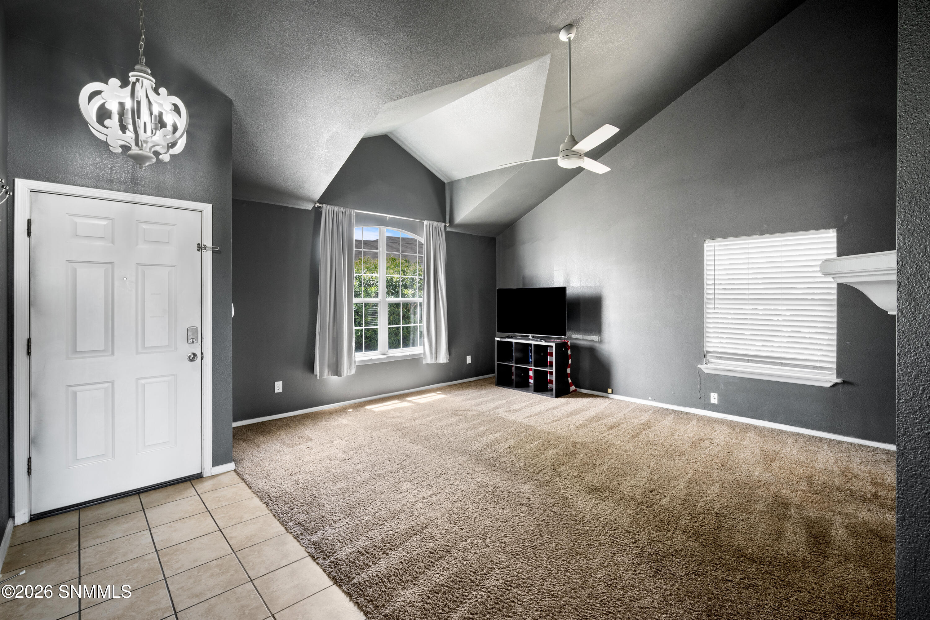 700 Scenic View Drive Property Photo 4