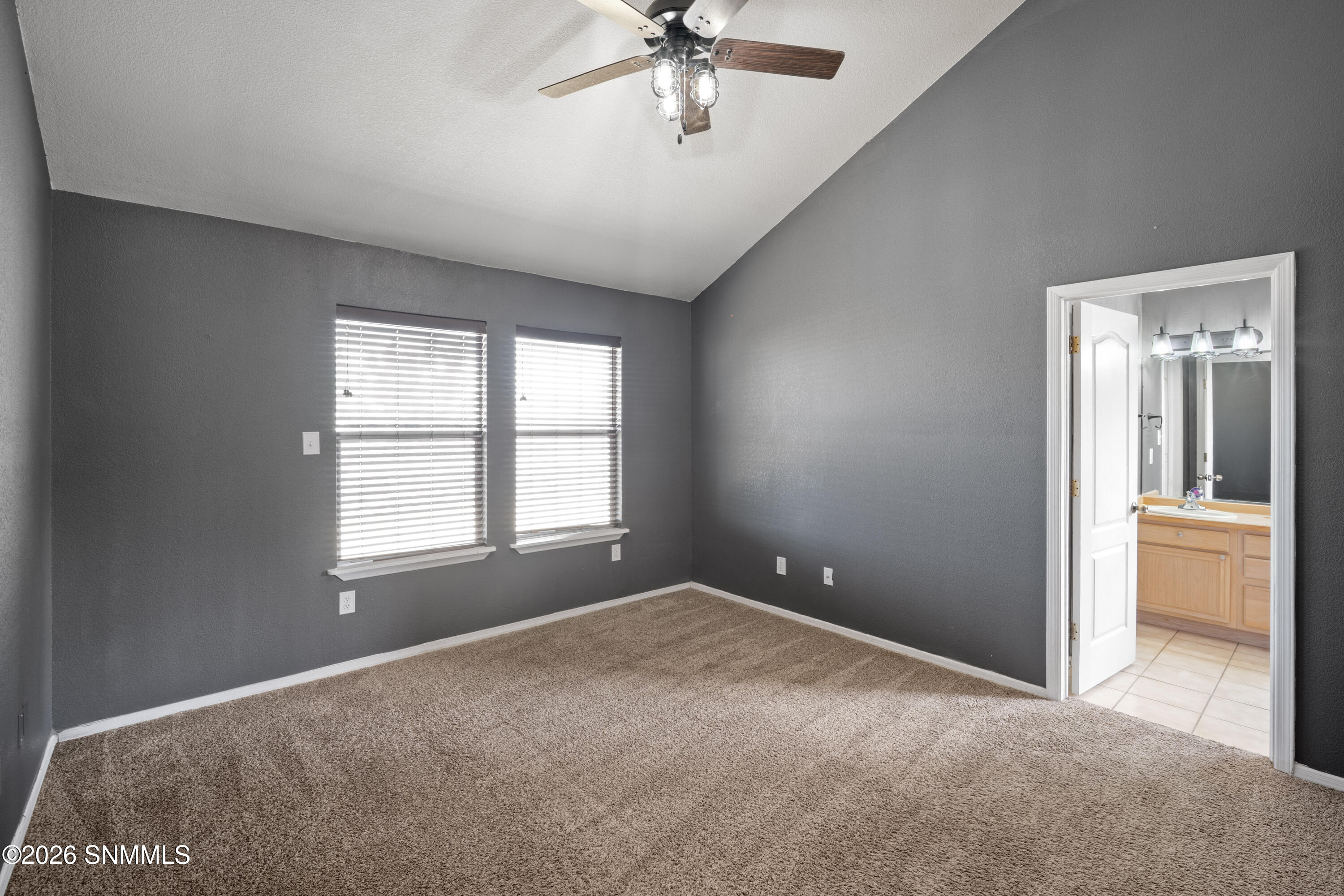 700 Scenic View Drive Property Photo 12