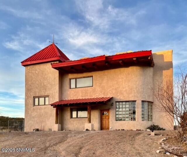 12603 Nm-185 Property Photo 1