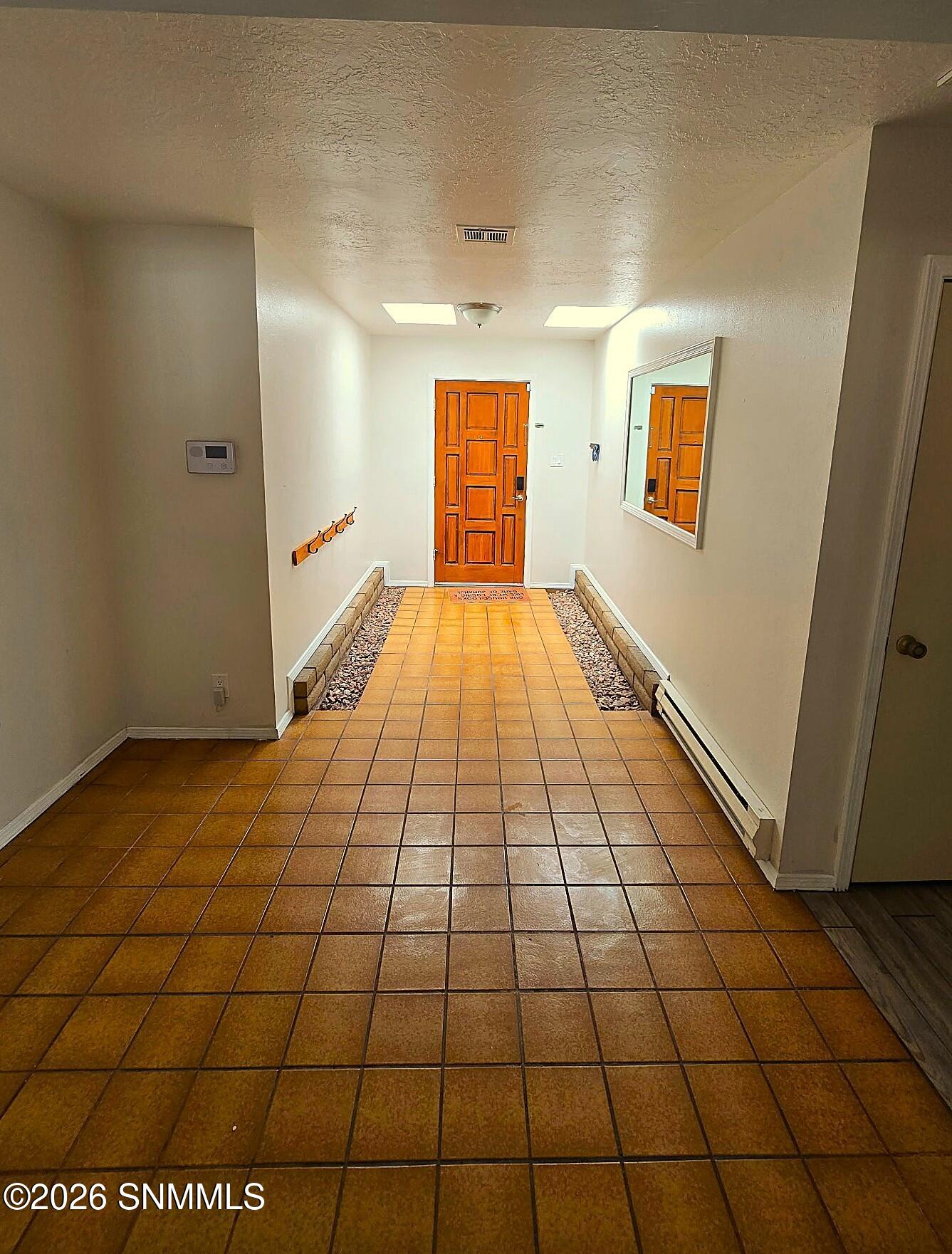 700 Sundown Court Property Photo 8
