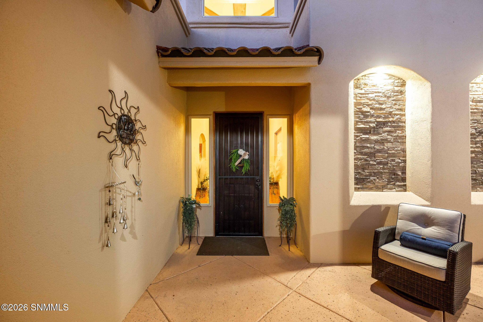 5677 Calle De Paradise Property Photo 8