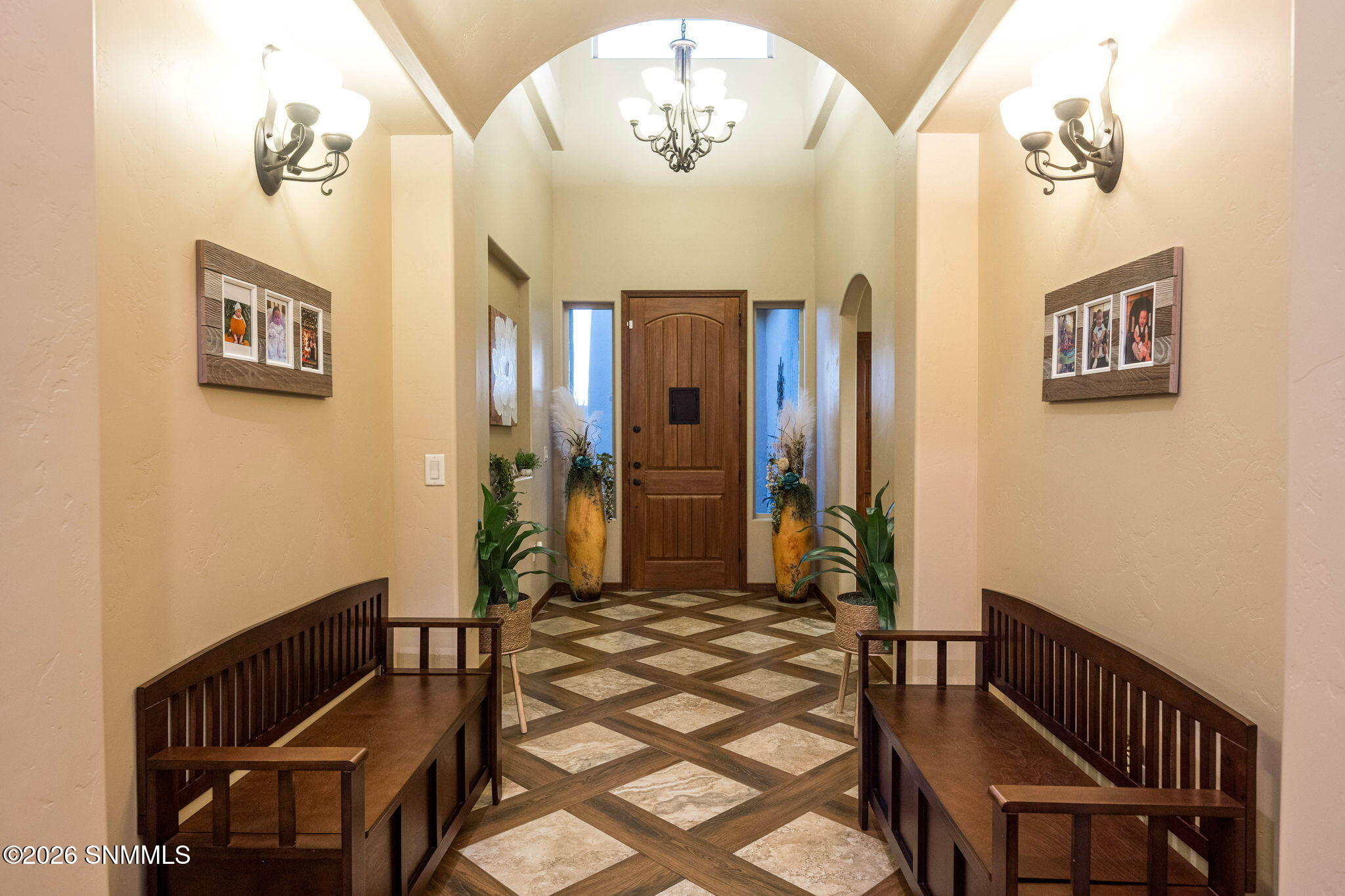 5677 Calle De Paradise Property Photo 10