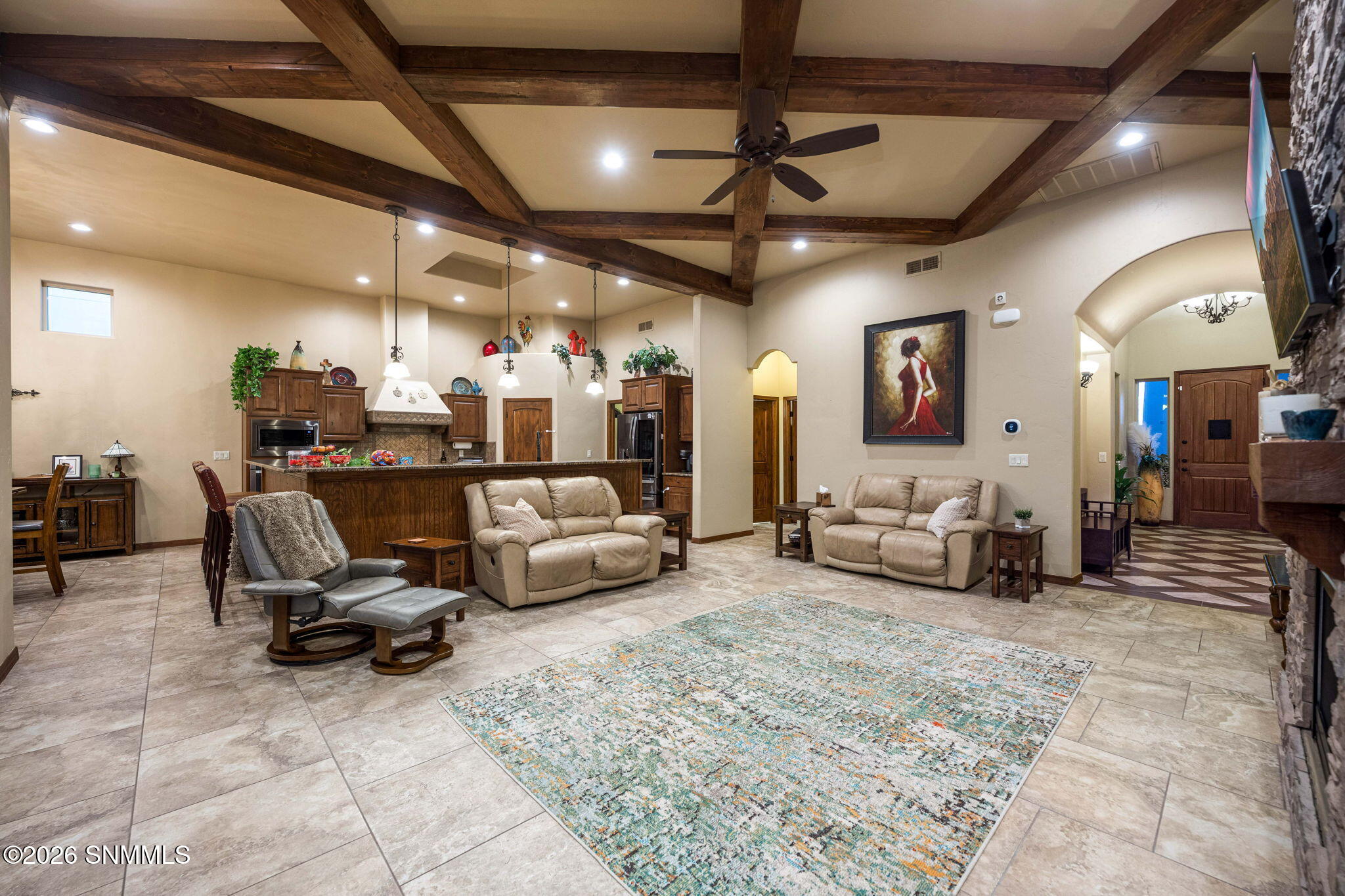 5677 Calle De Paradise Property Photo 15