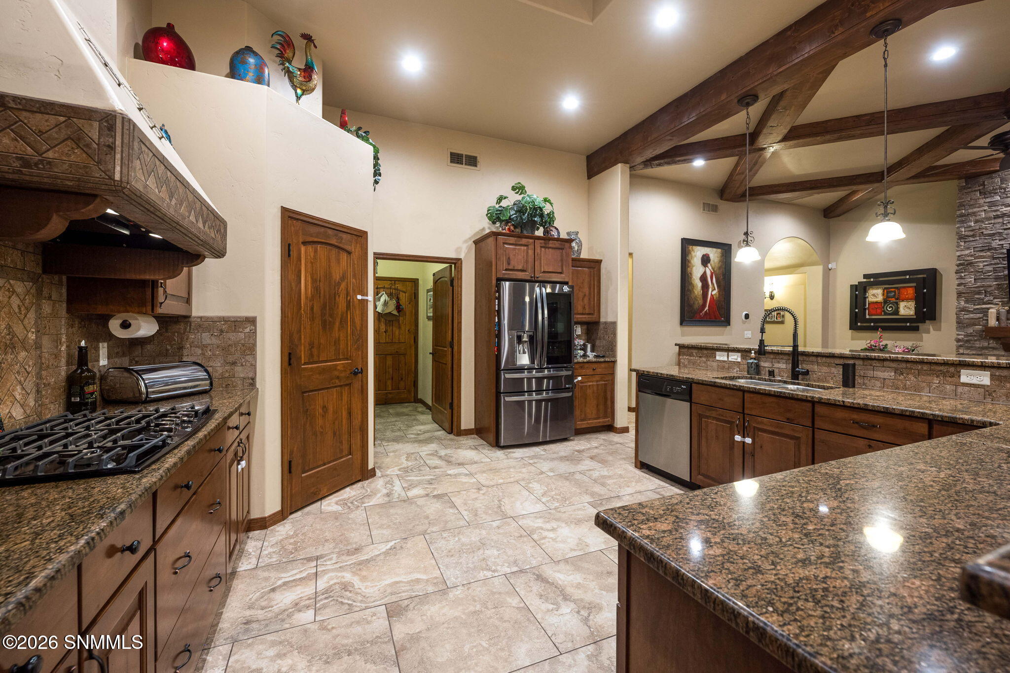 5677 Calle De Paradise Property Photo 18