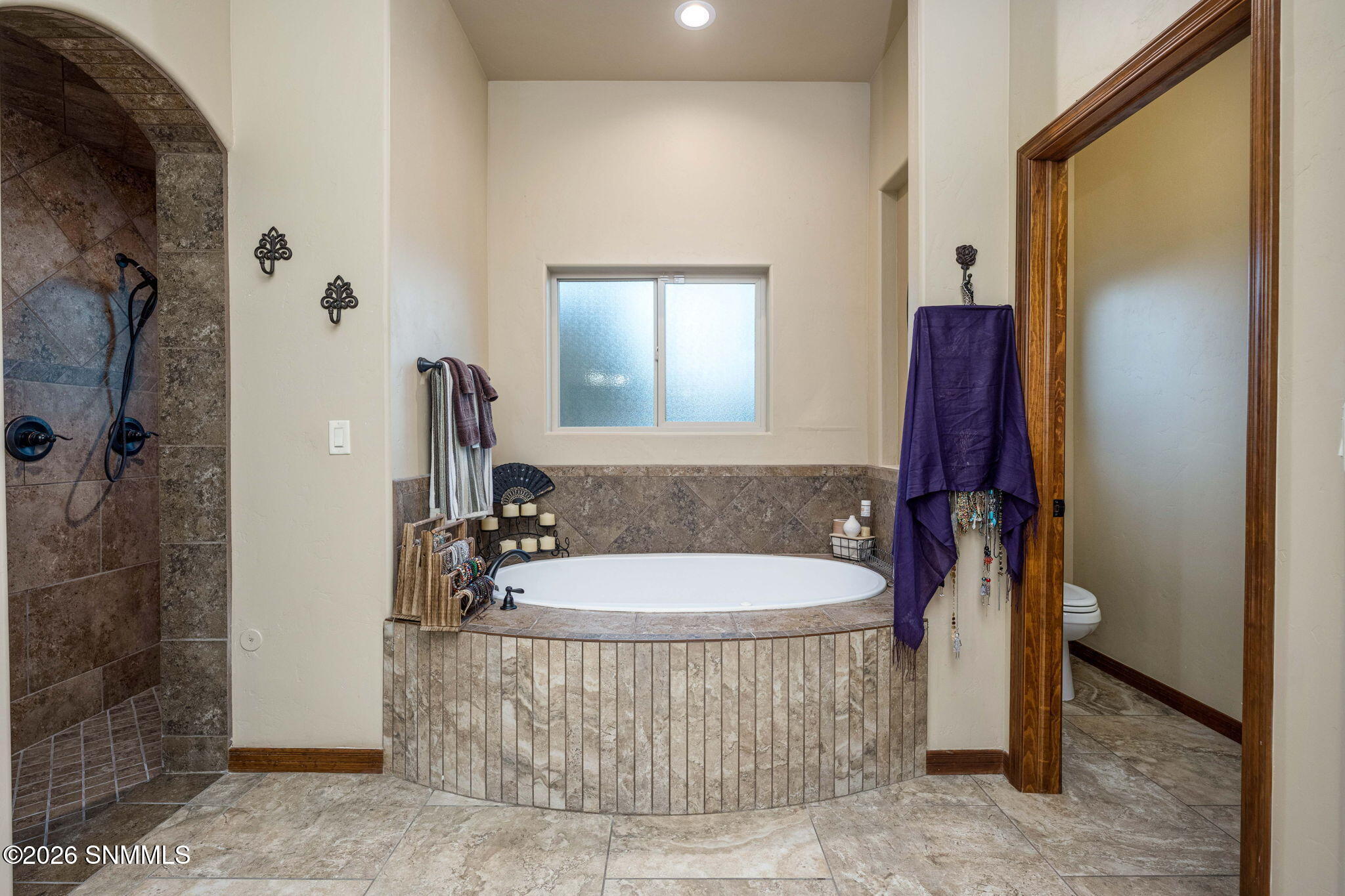 5677 Calle De Paradise Property Photo 29