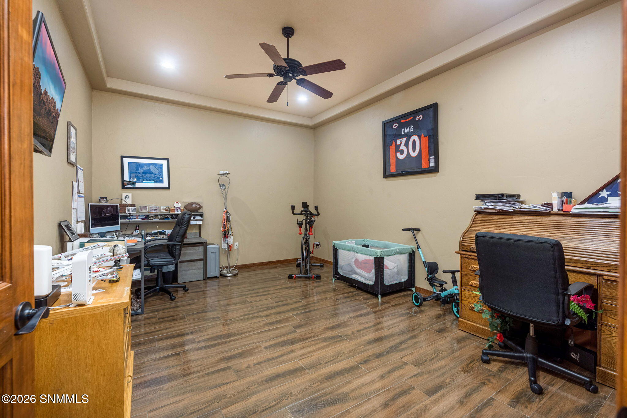 5677 Calle De Paradise Property Photo 35