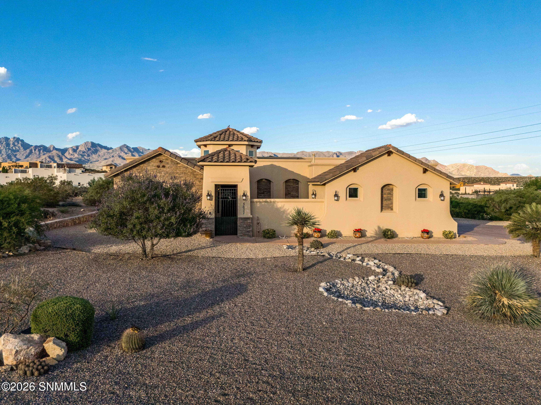 5677 Calle De Paradise Property Photo 60