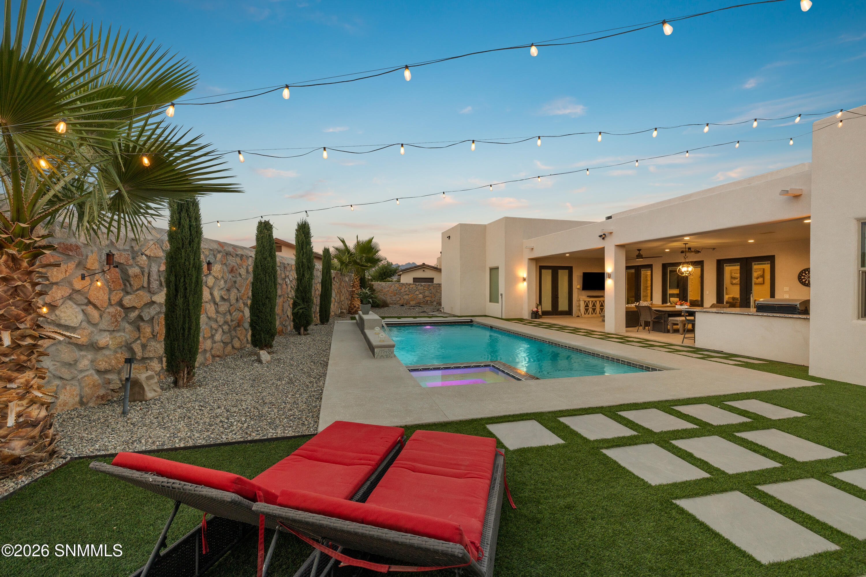 1384 San Bonifacio Arc Property Photo 50