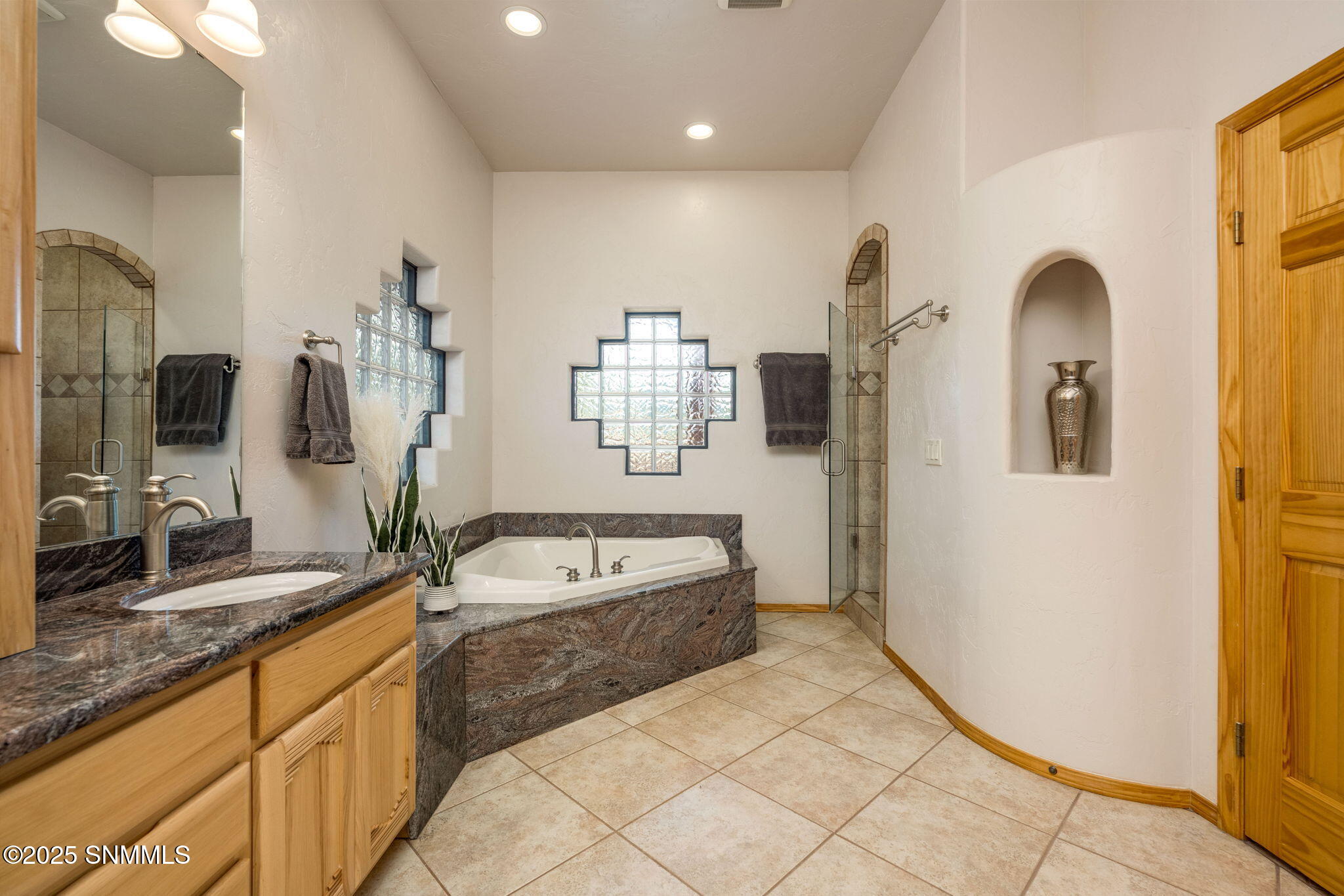 4 Colorado Place Property Photo 37