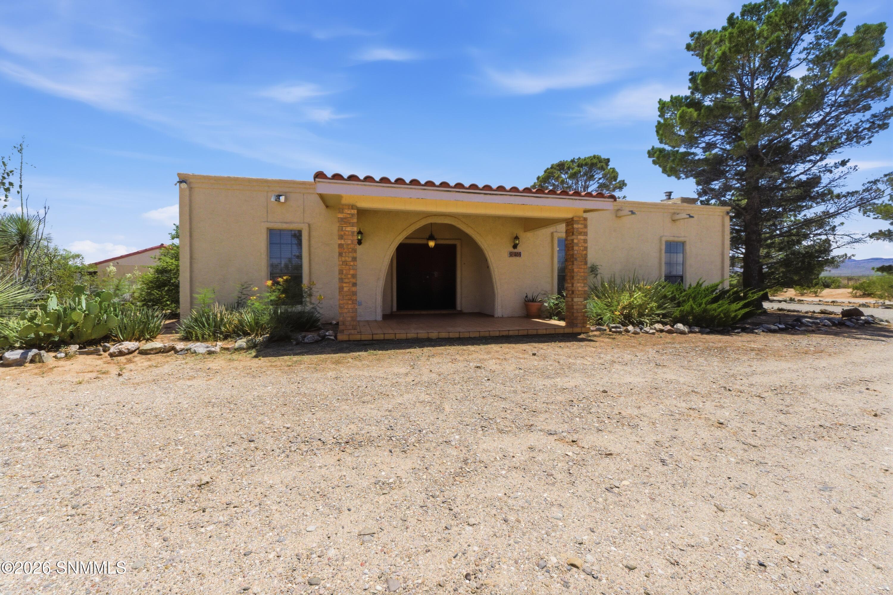 469 De Lara Estates Road Property Photo 4