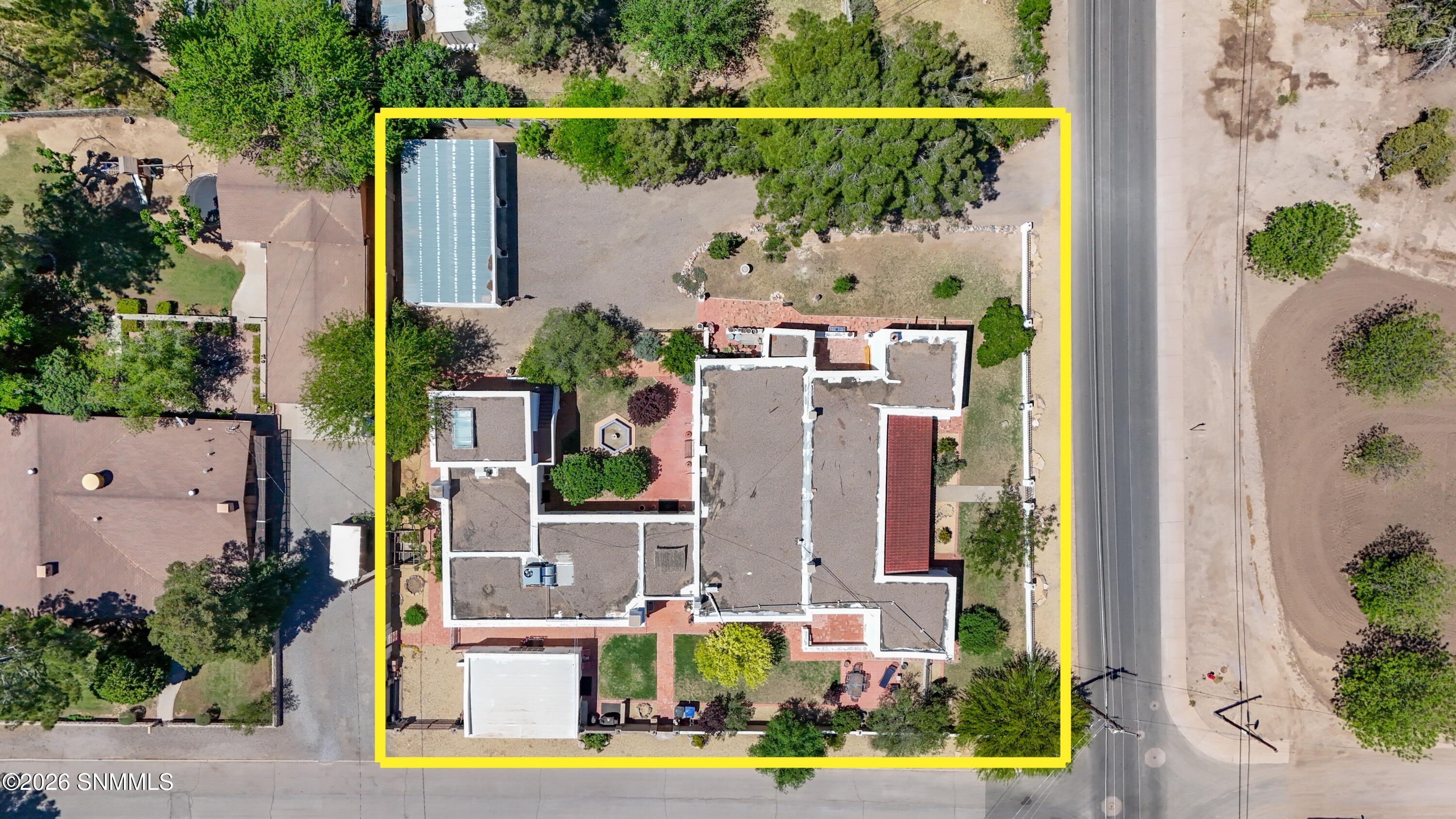 2220 Calle De Picacho Property Photo 3