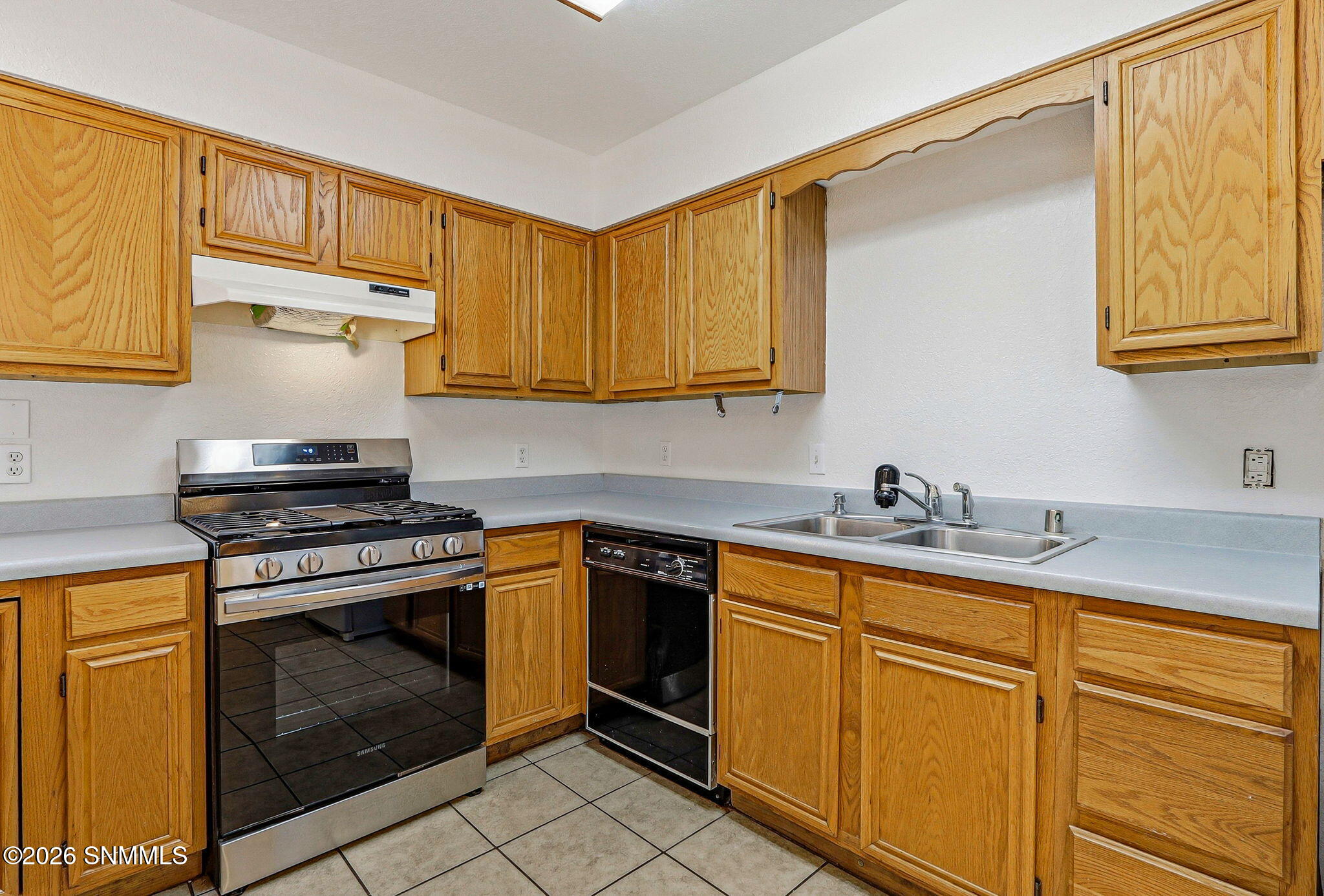 4015 Acala Street Property Photo 17