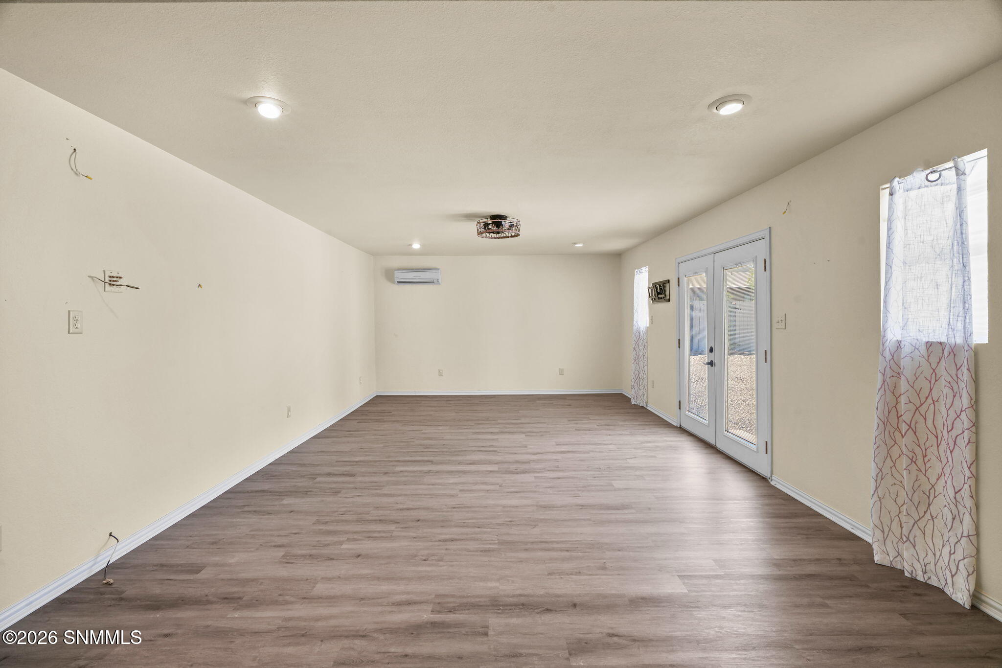 303 Santa Fe Drive Property Photo 21