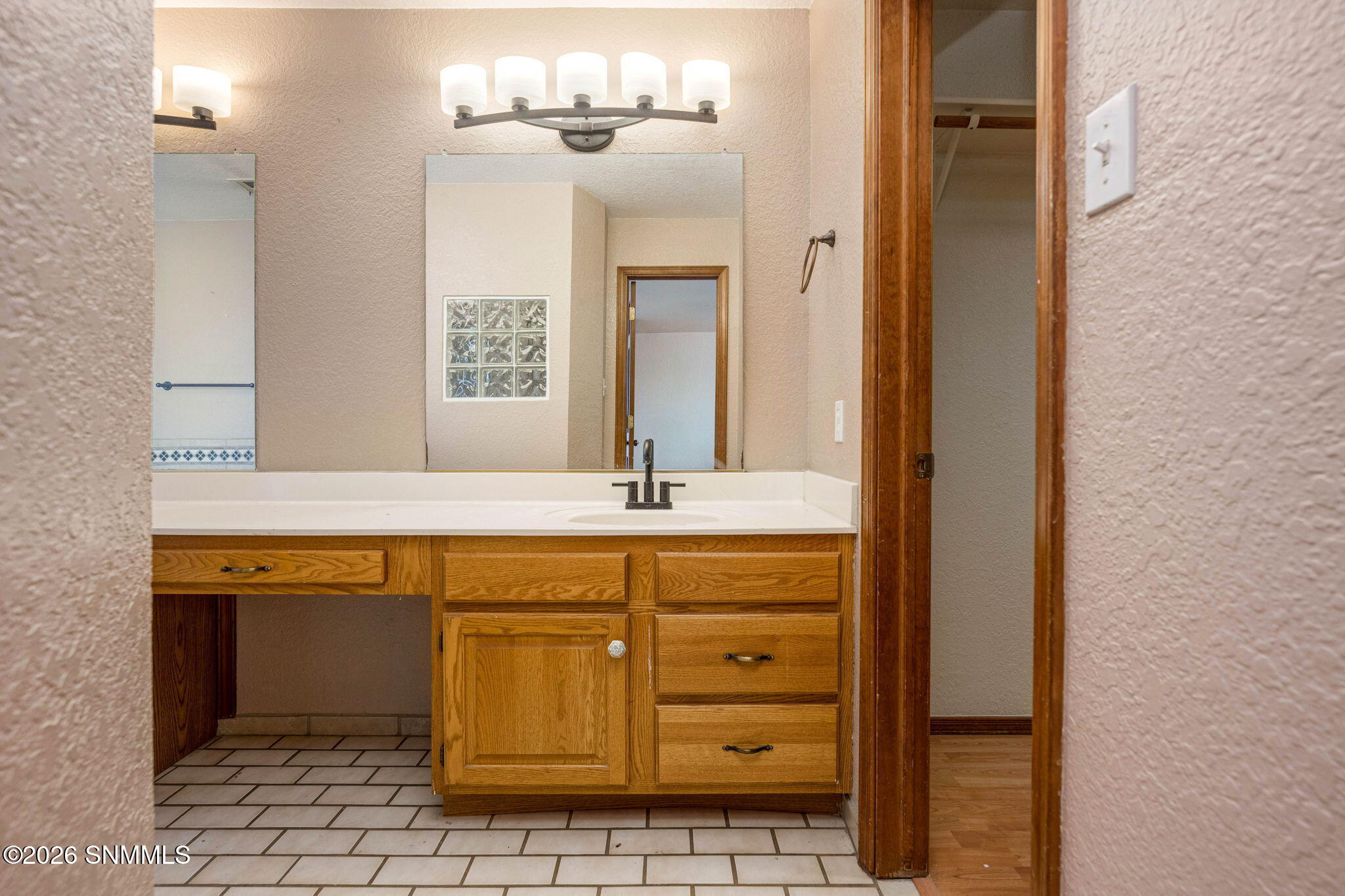 4046 Lilac Drive Property Photo 27