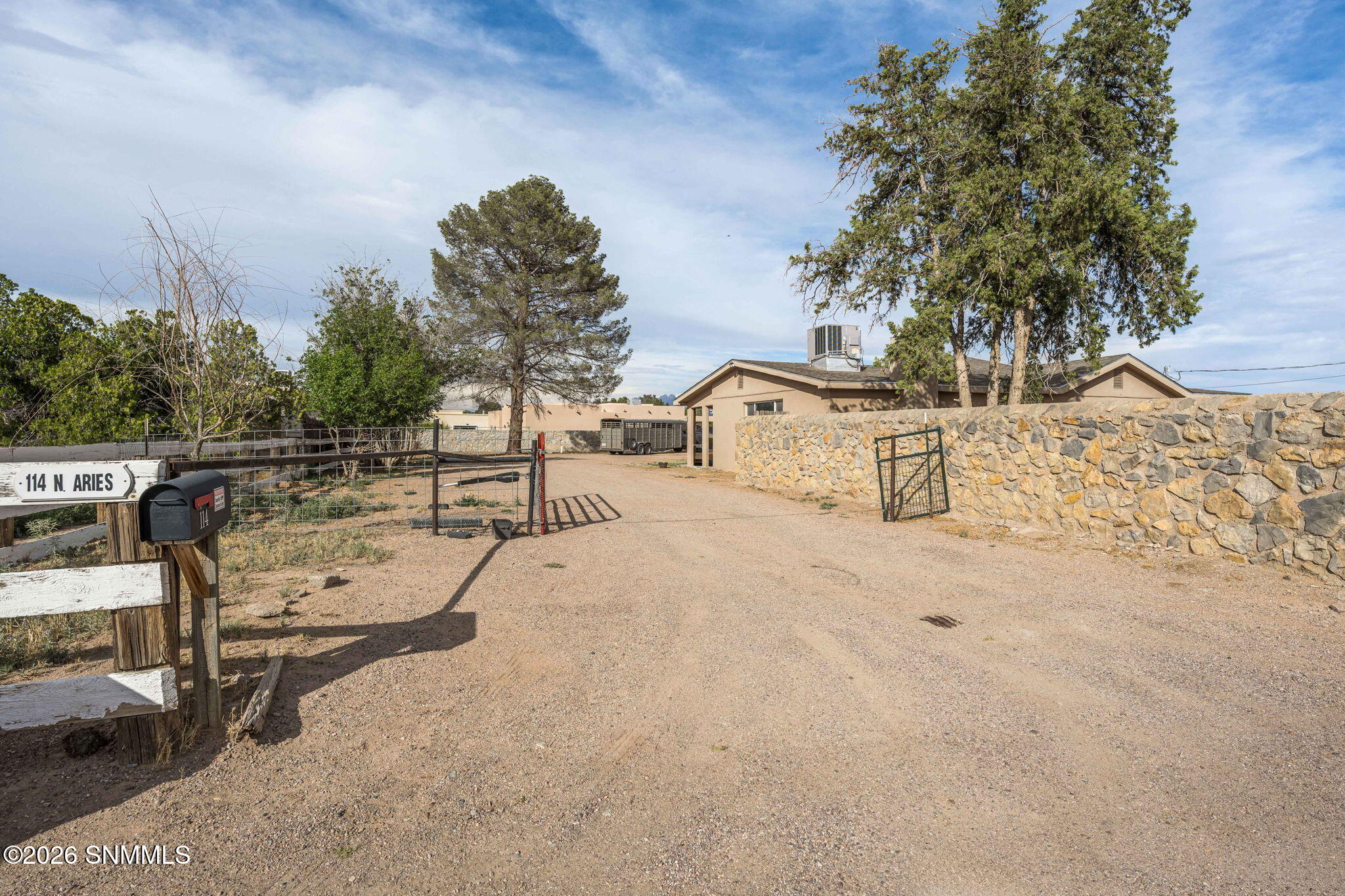 114 N Aries Avenue Property Photo 45