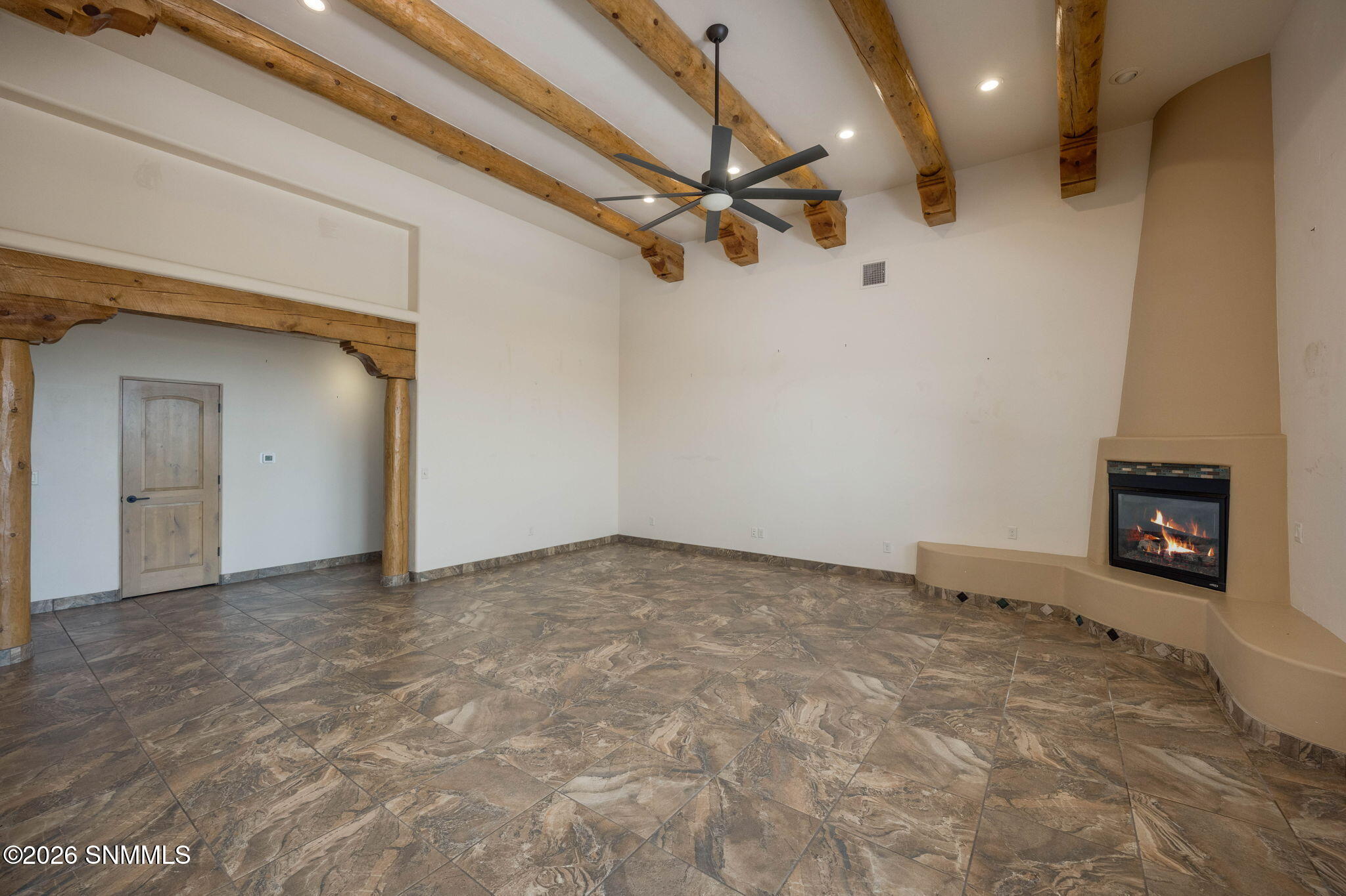 8010 Murano Court Property Photo 9
